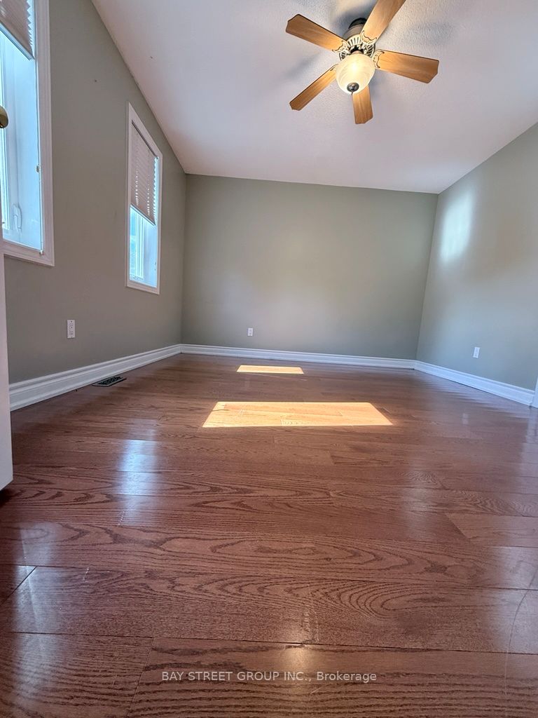 MLS #W12452608 image #16