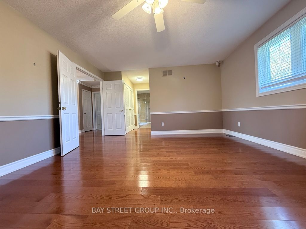 MLS #W12452608 image #19