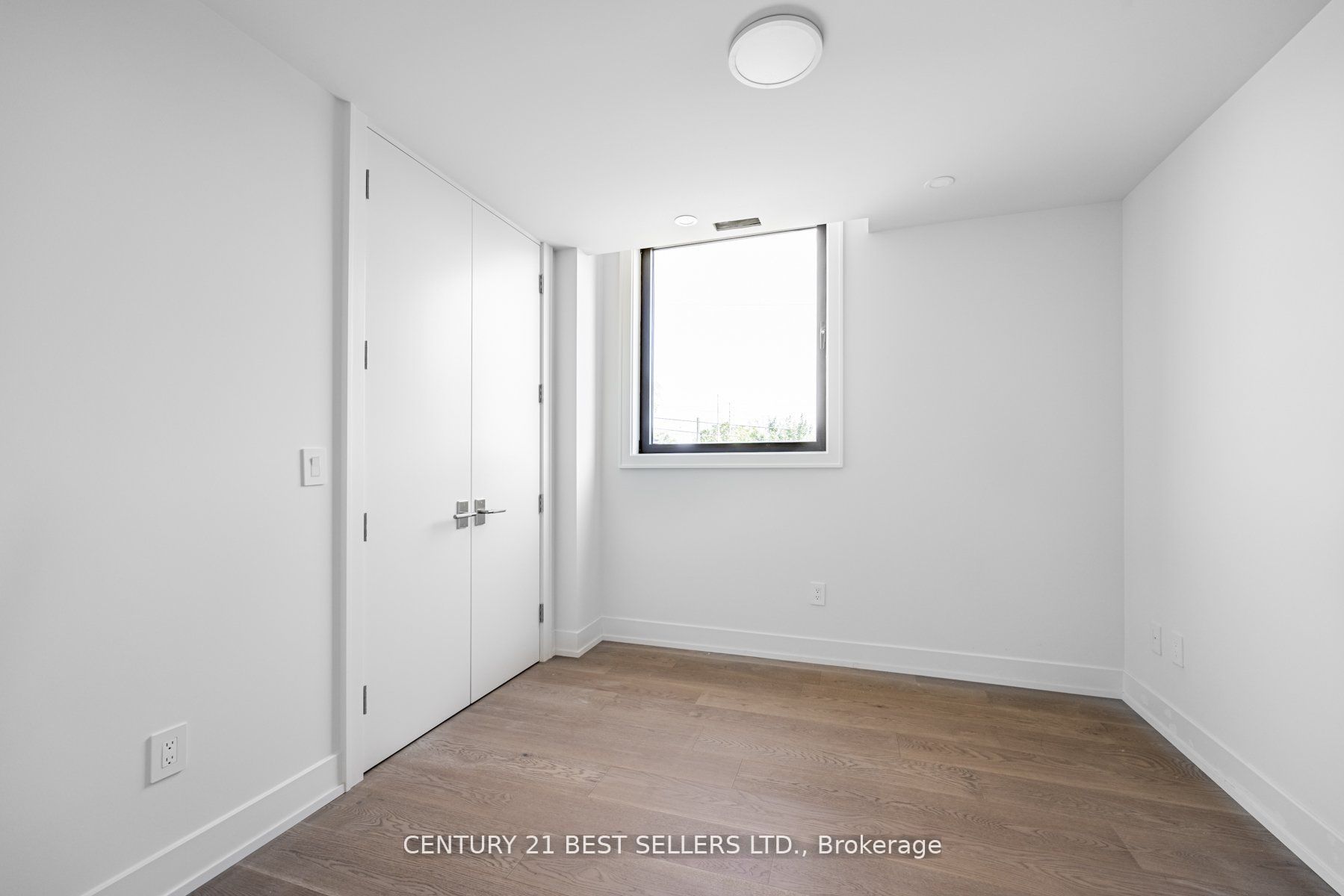 MLS #W12452633 image #11