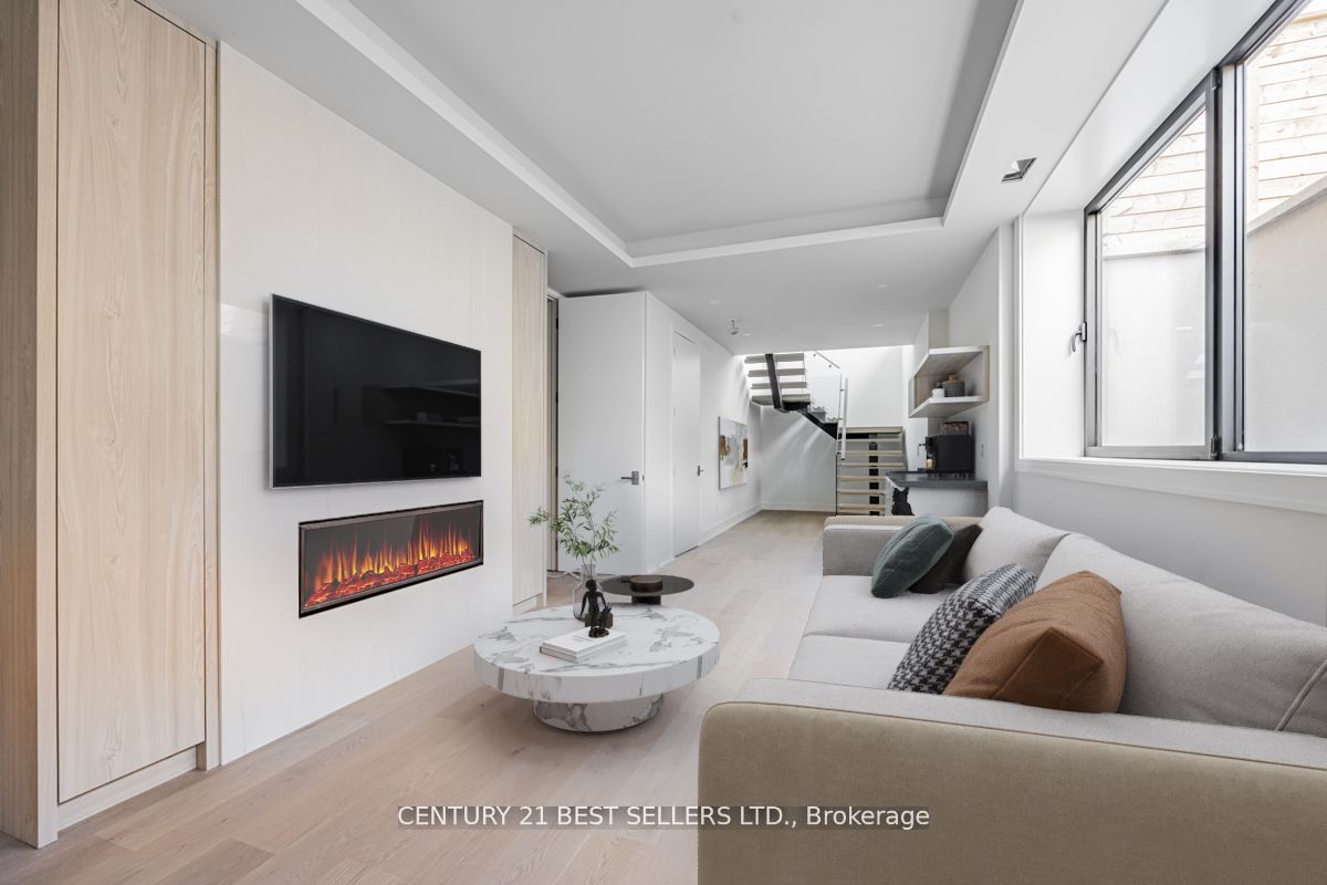 MLS #W12452633 image #16