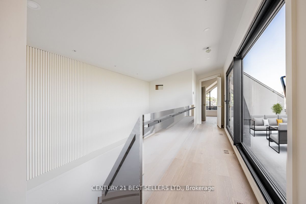 MLS #W12452633 image #17