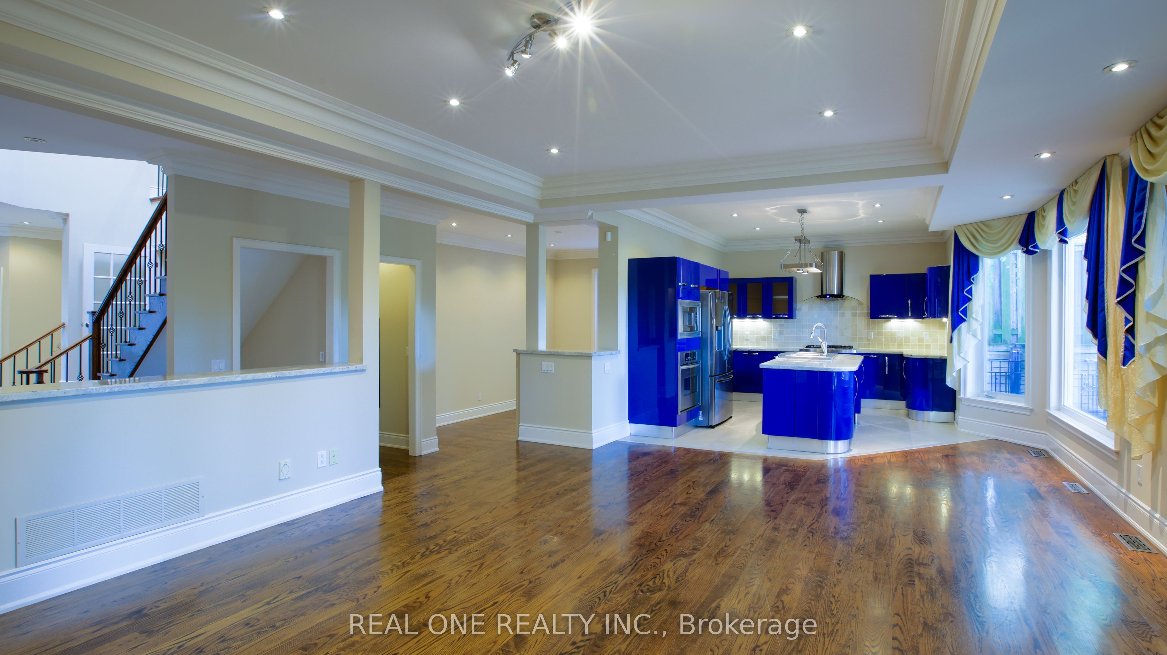 MLS #W12455341 image #10