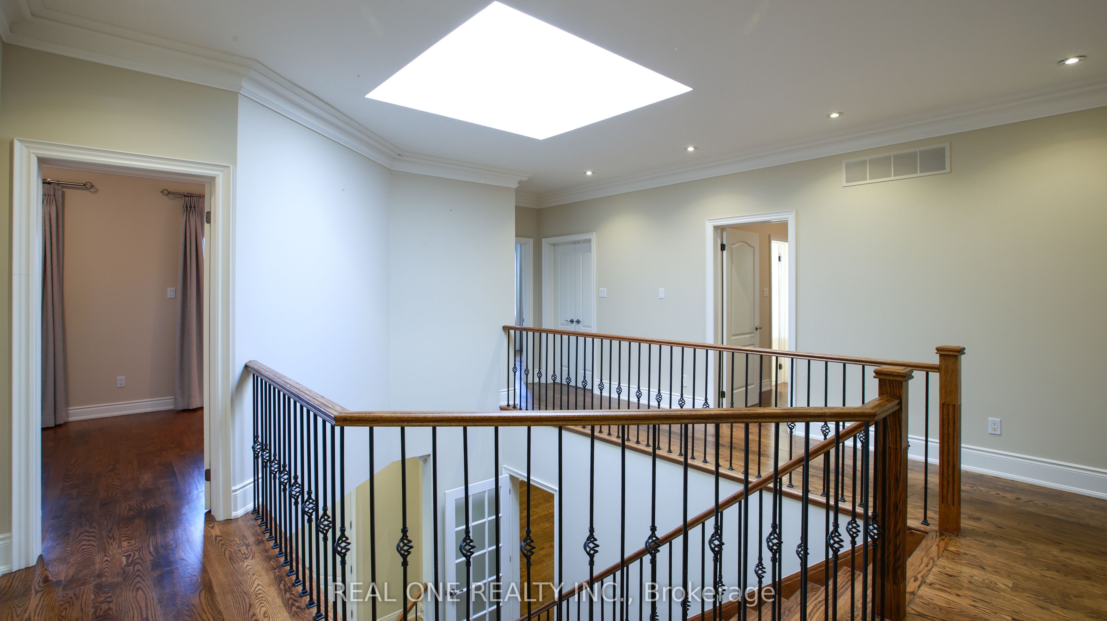 MLS #W12455341 image #17