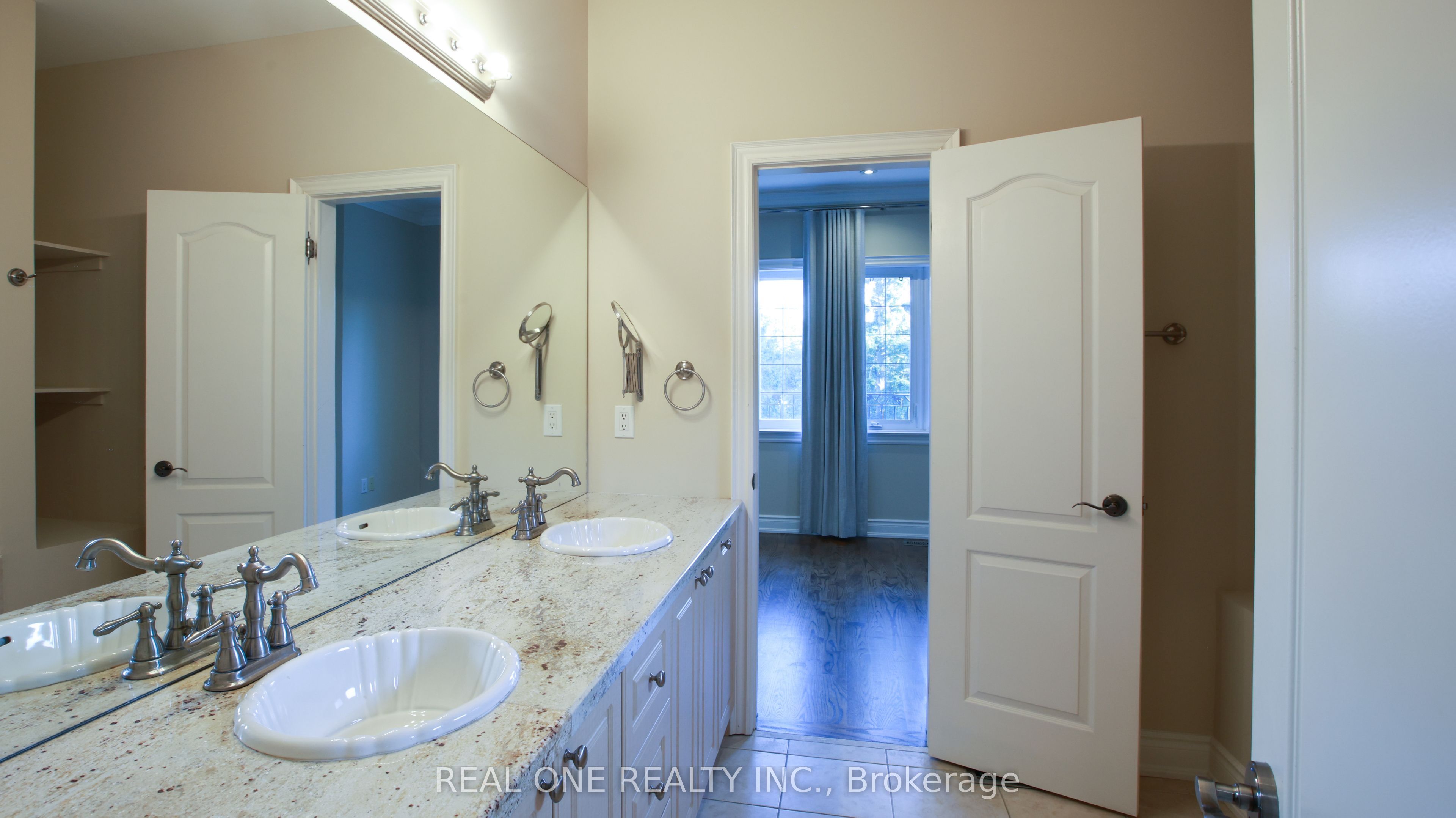 MLS #W12455341 image #30