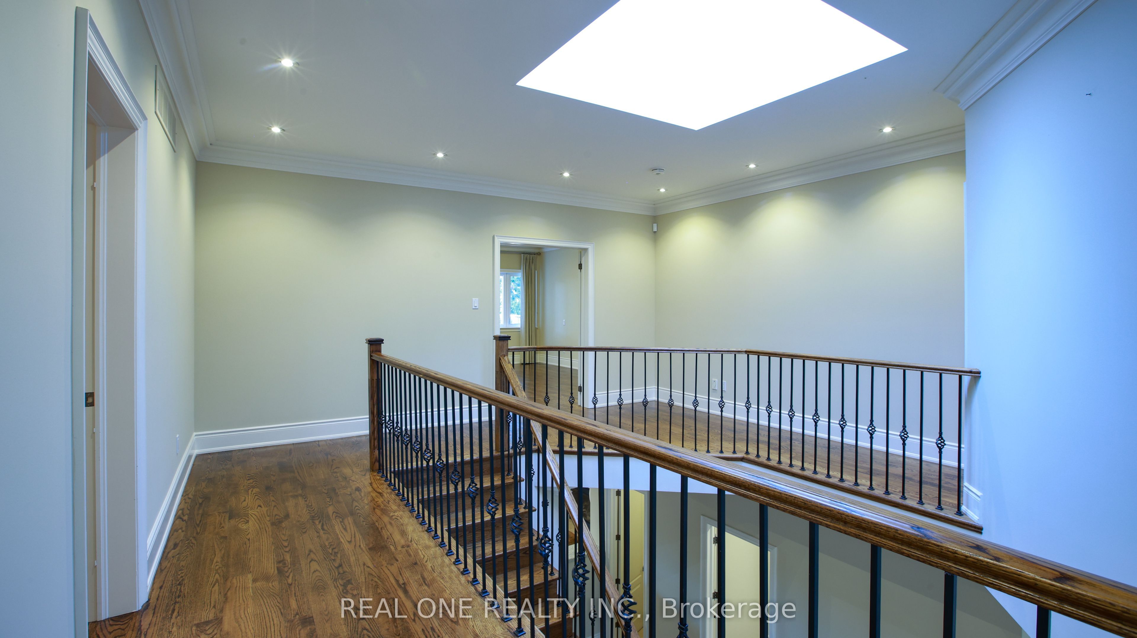 MLS #W12455341 image #34