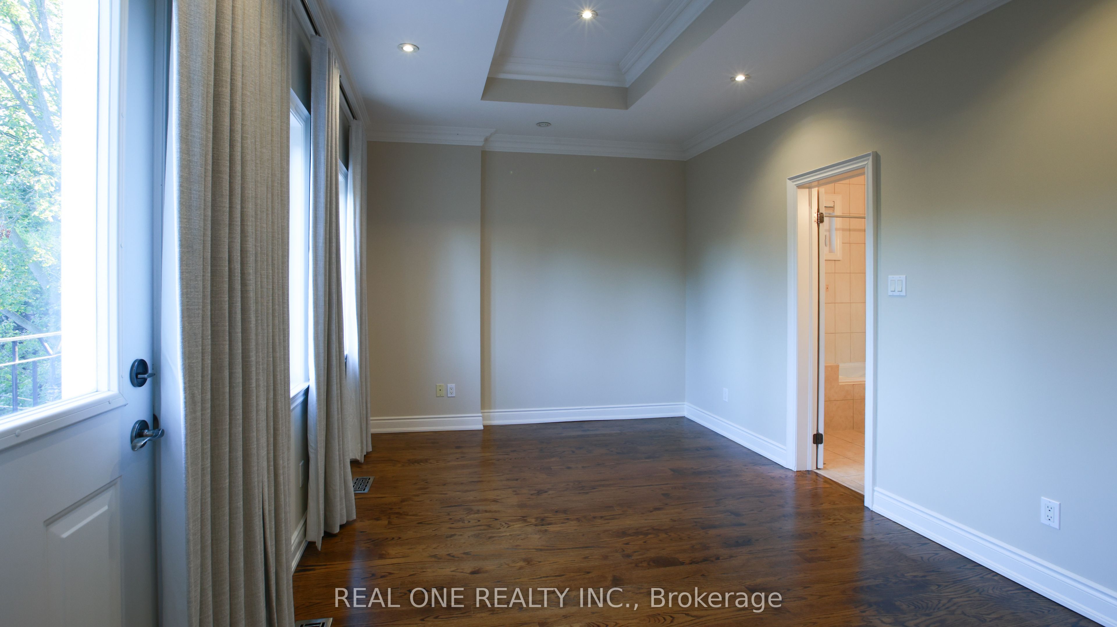 MLS #W12455341 image #39