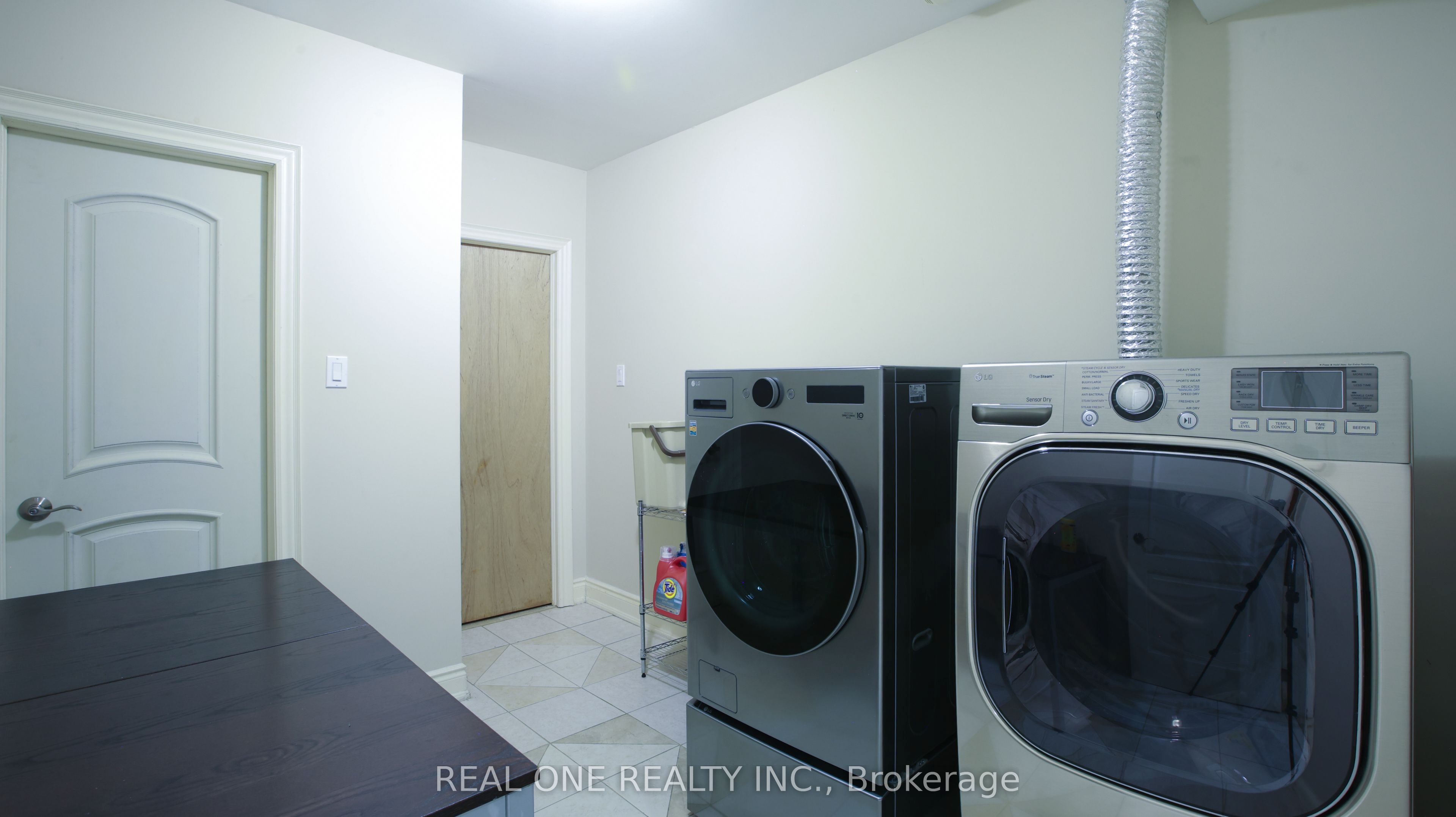 MLS #W12455341 image #41