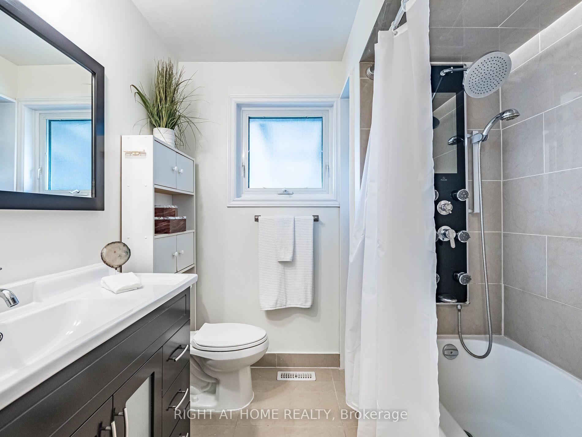 MLS #W12455457 image #15