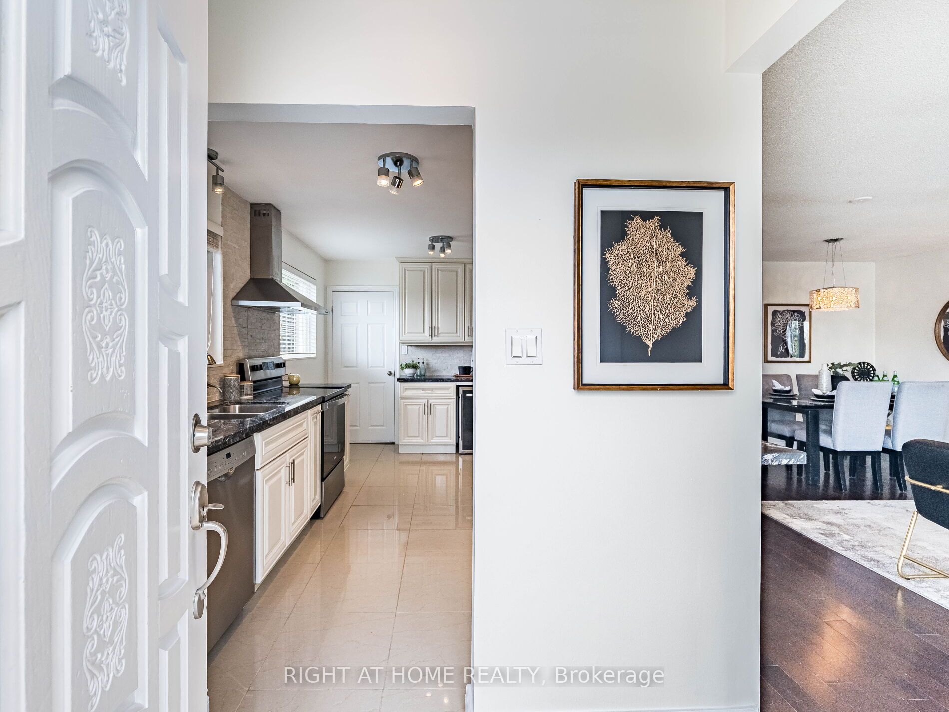 MLS #W12455457 image #2