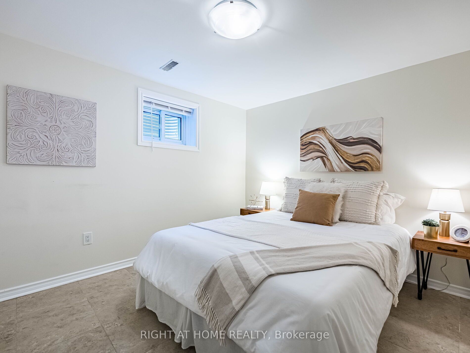 MLS #W12455457 image #20