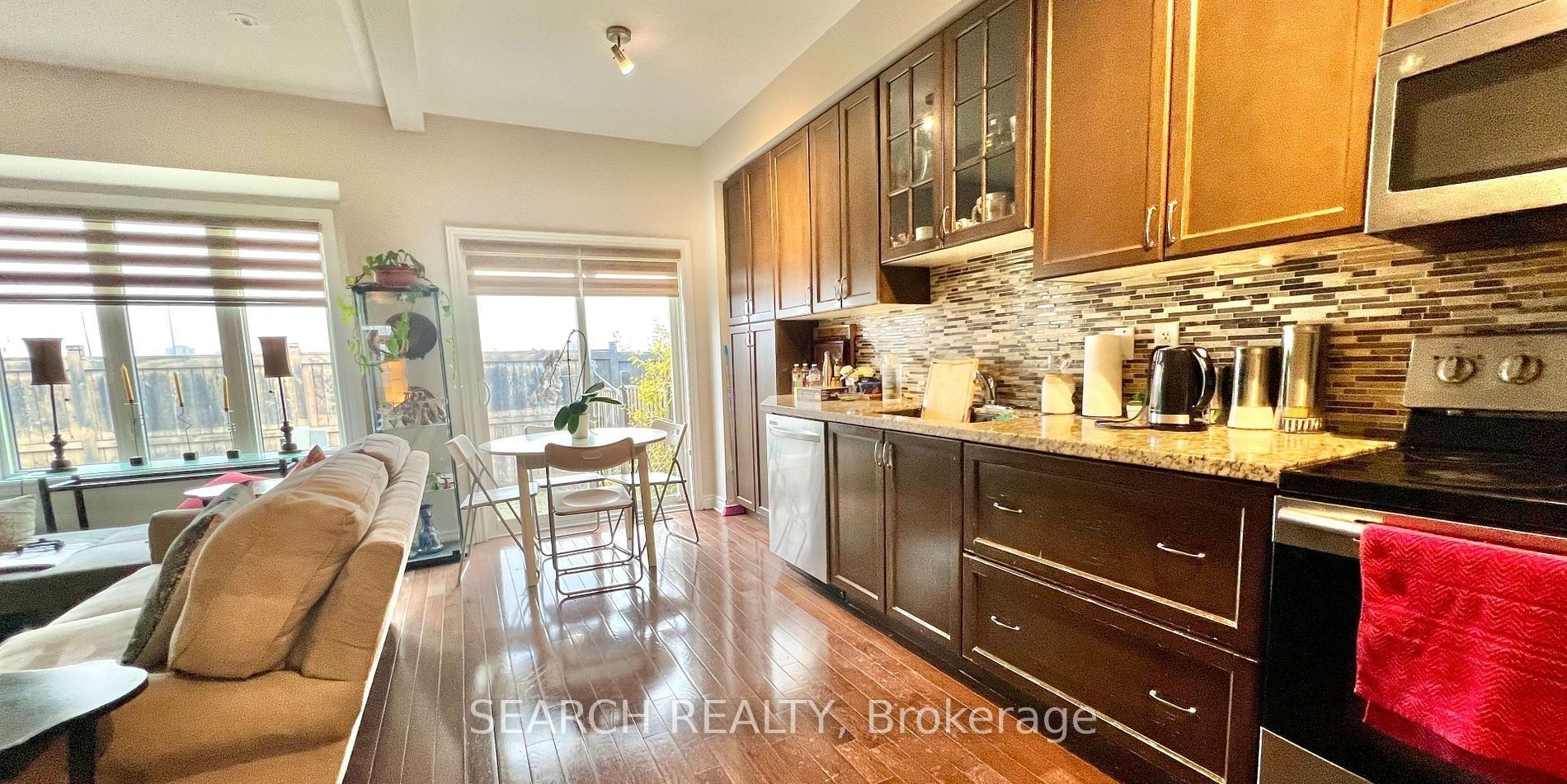 MLS #W12455663 image #10