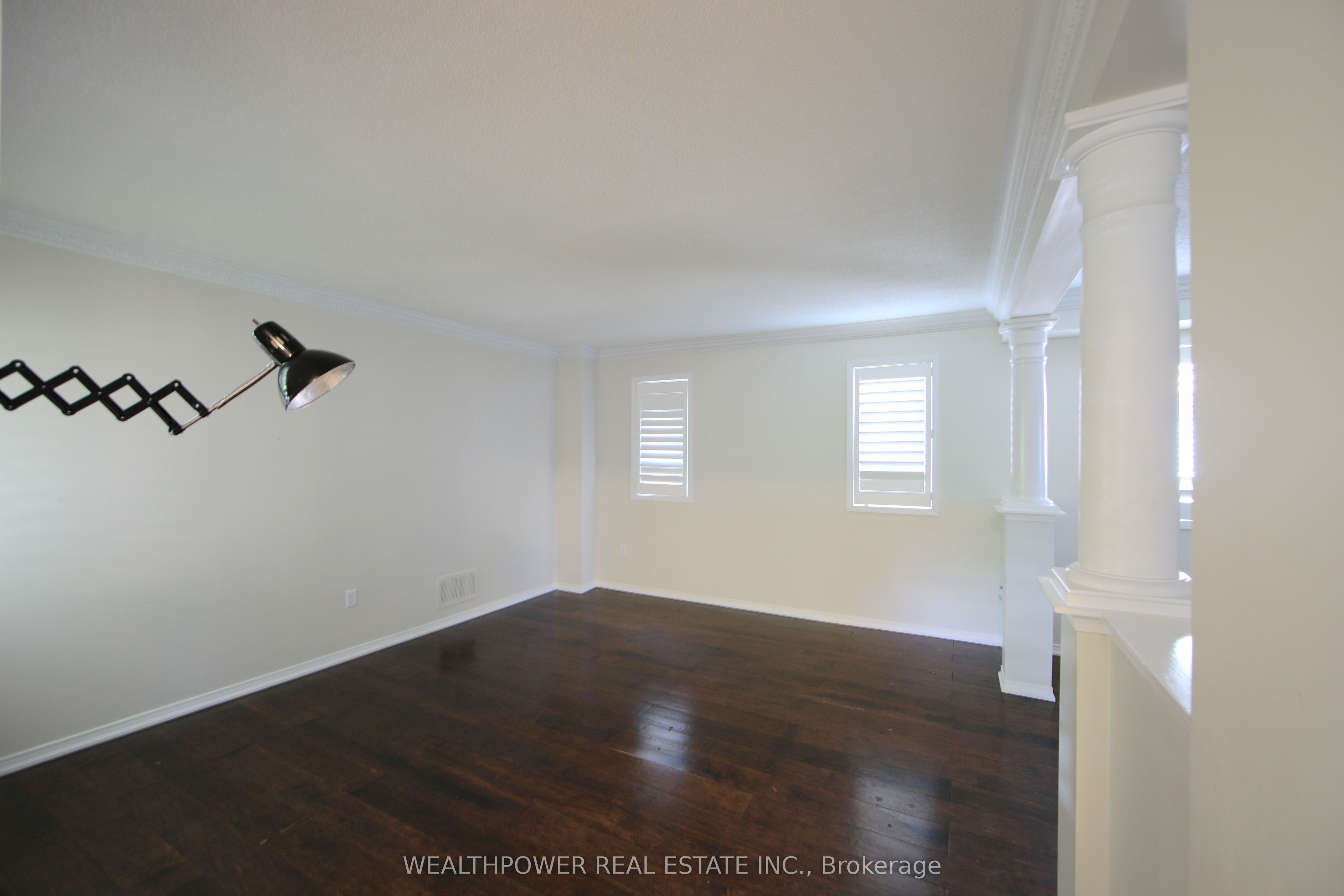 MLS #W12455711 image #8