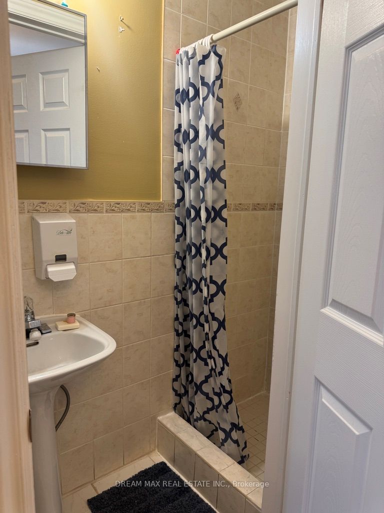 MLS #W12455755 image #19