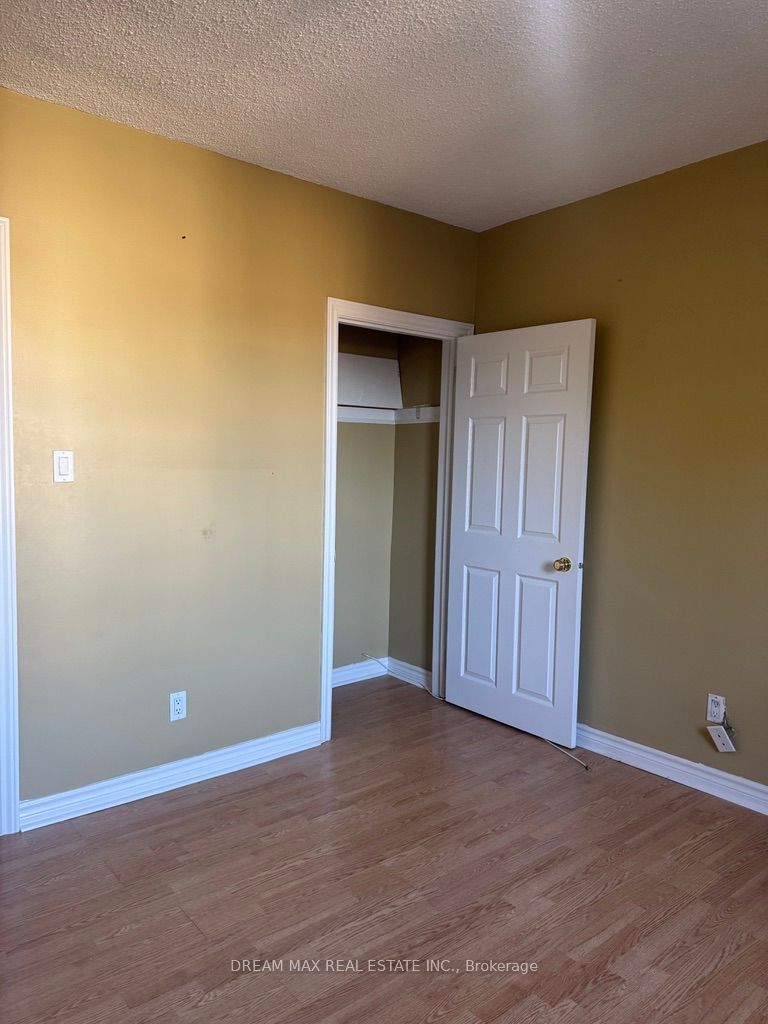 MLS #W12455755 image #20