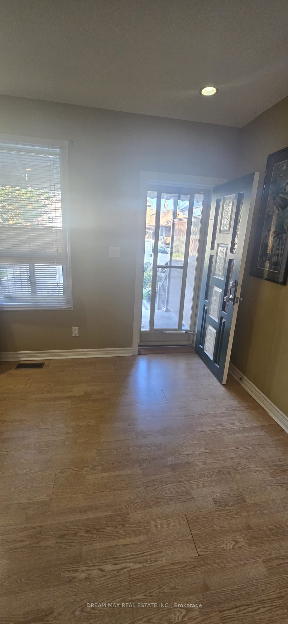 MLS #W12455755 image #25