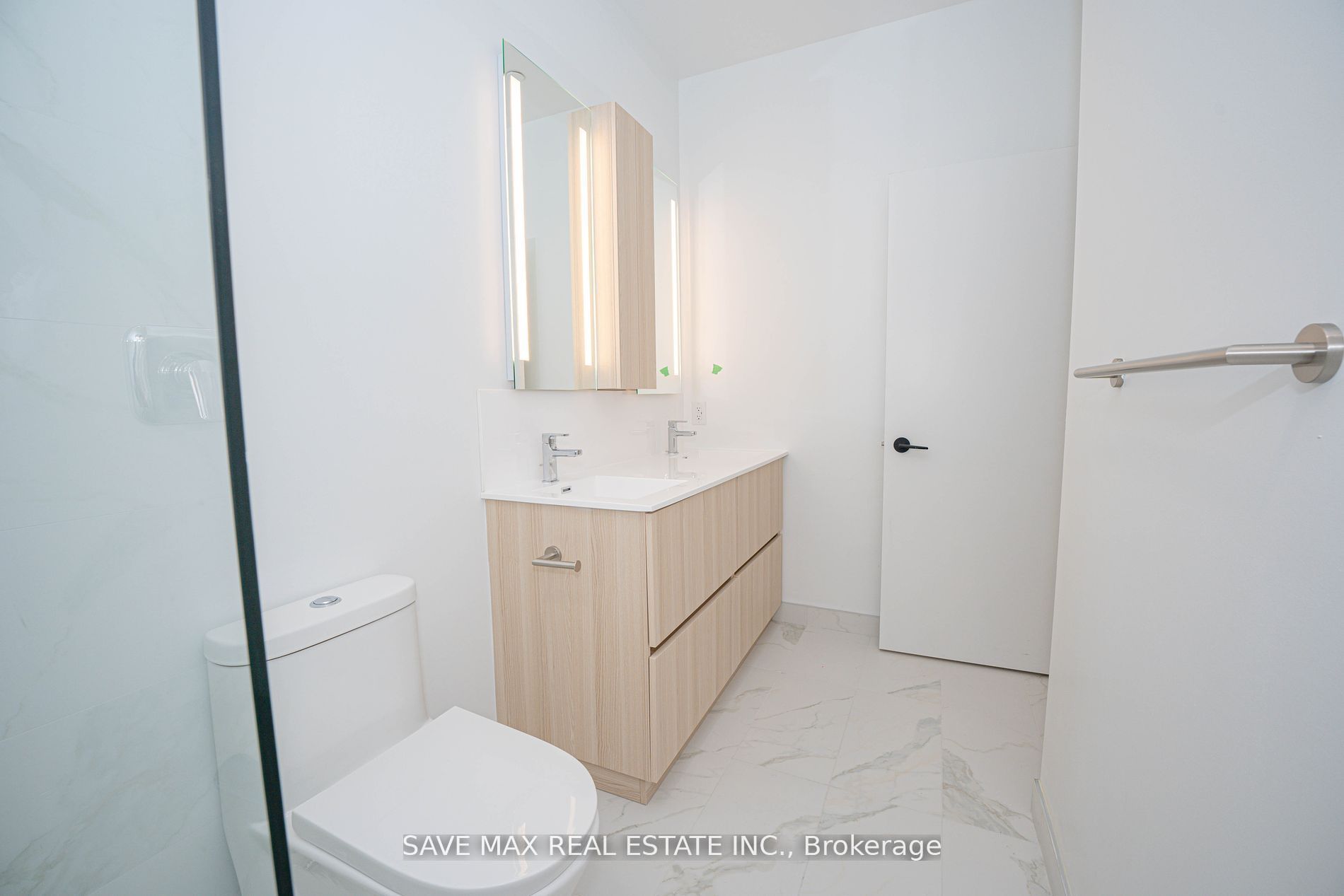 MLS #W12455910 image #15