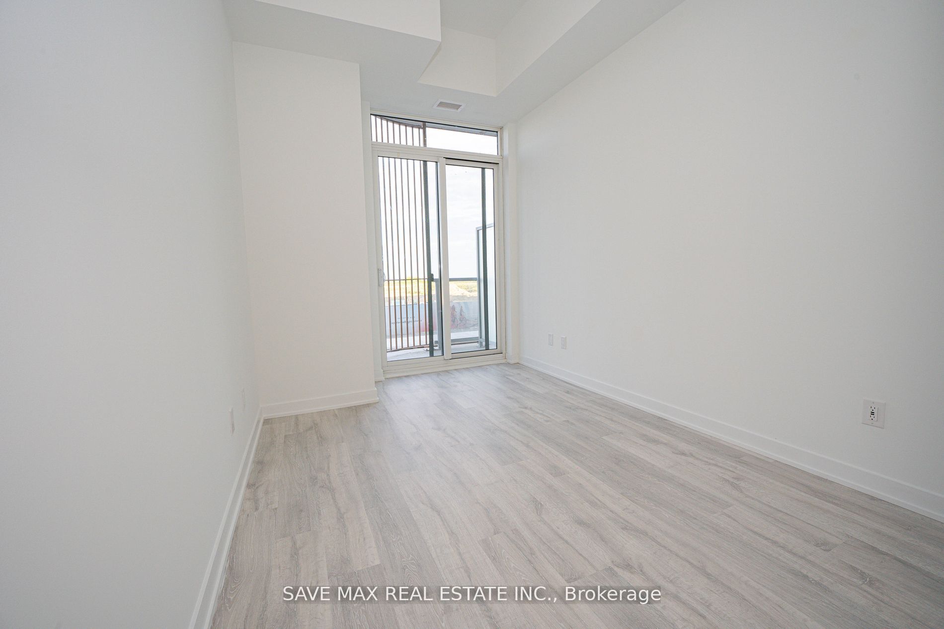 MLS #W12455910 image #17