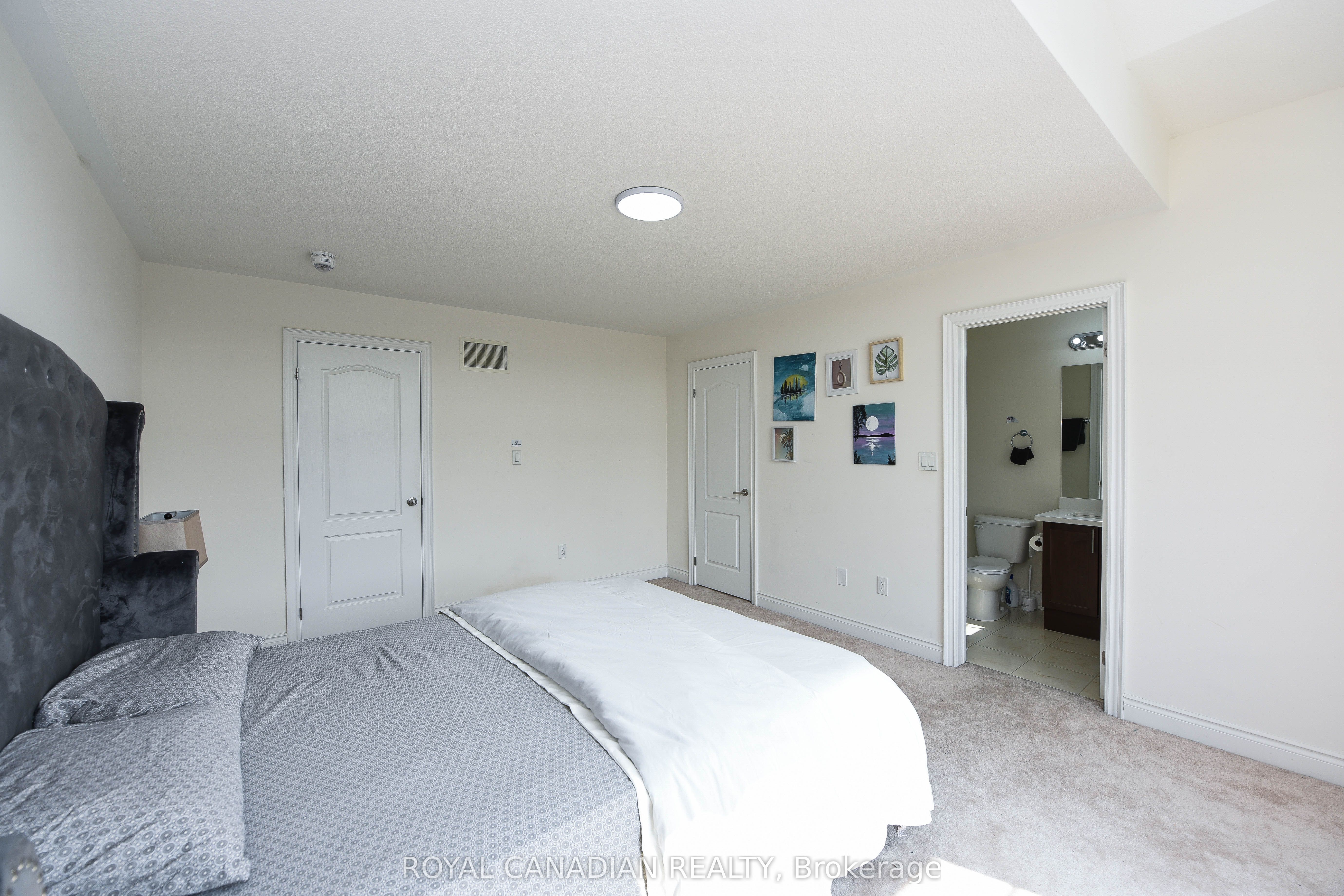 MLS #W12456580 image #20