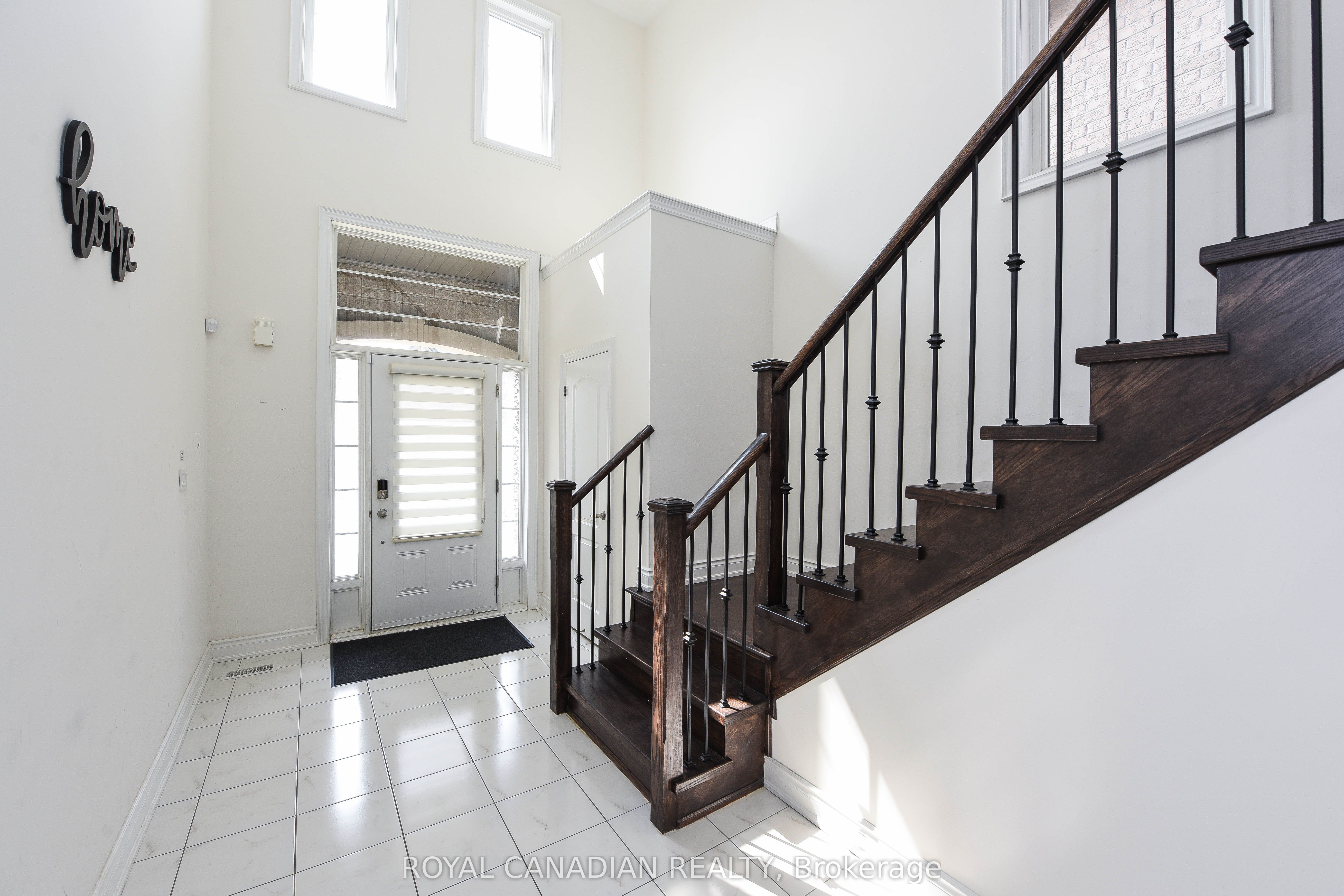 MLS #W12456580 image #5