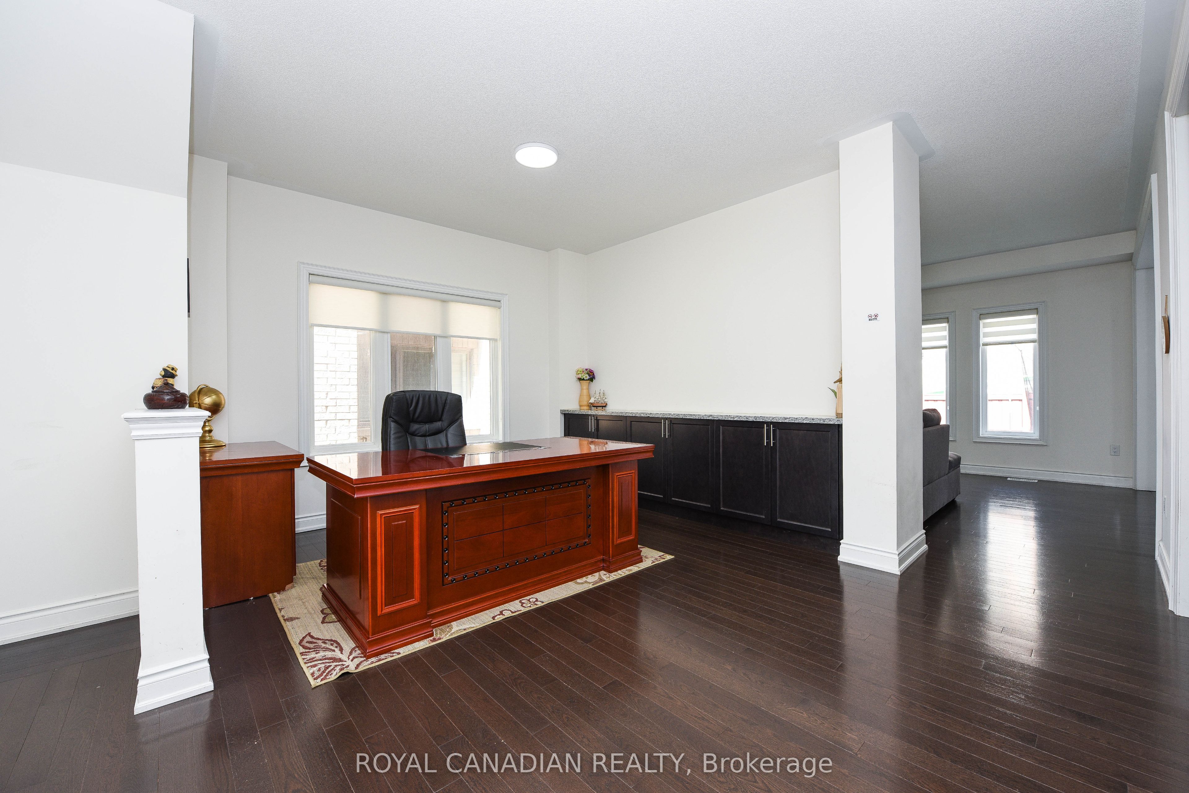 MLS #W12456580 image #6