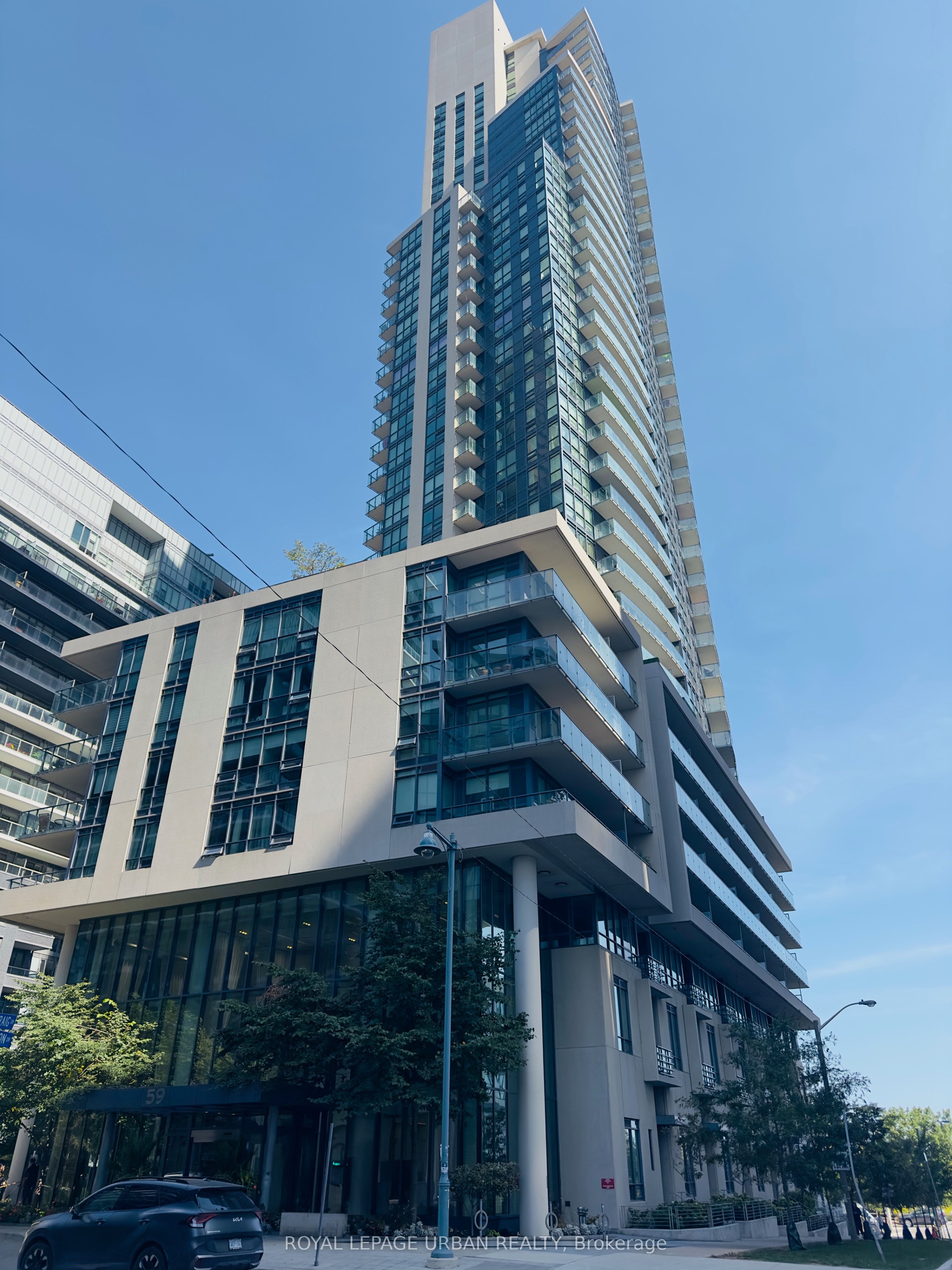 MLS #W12456658 image #1