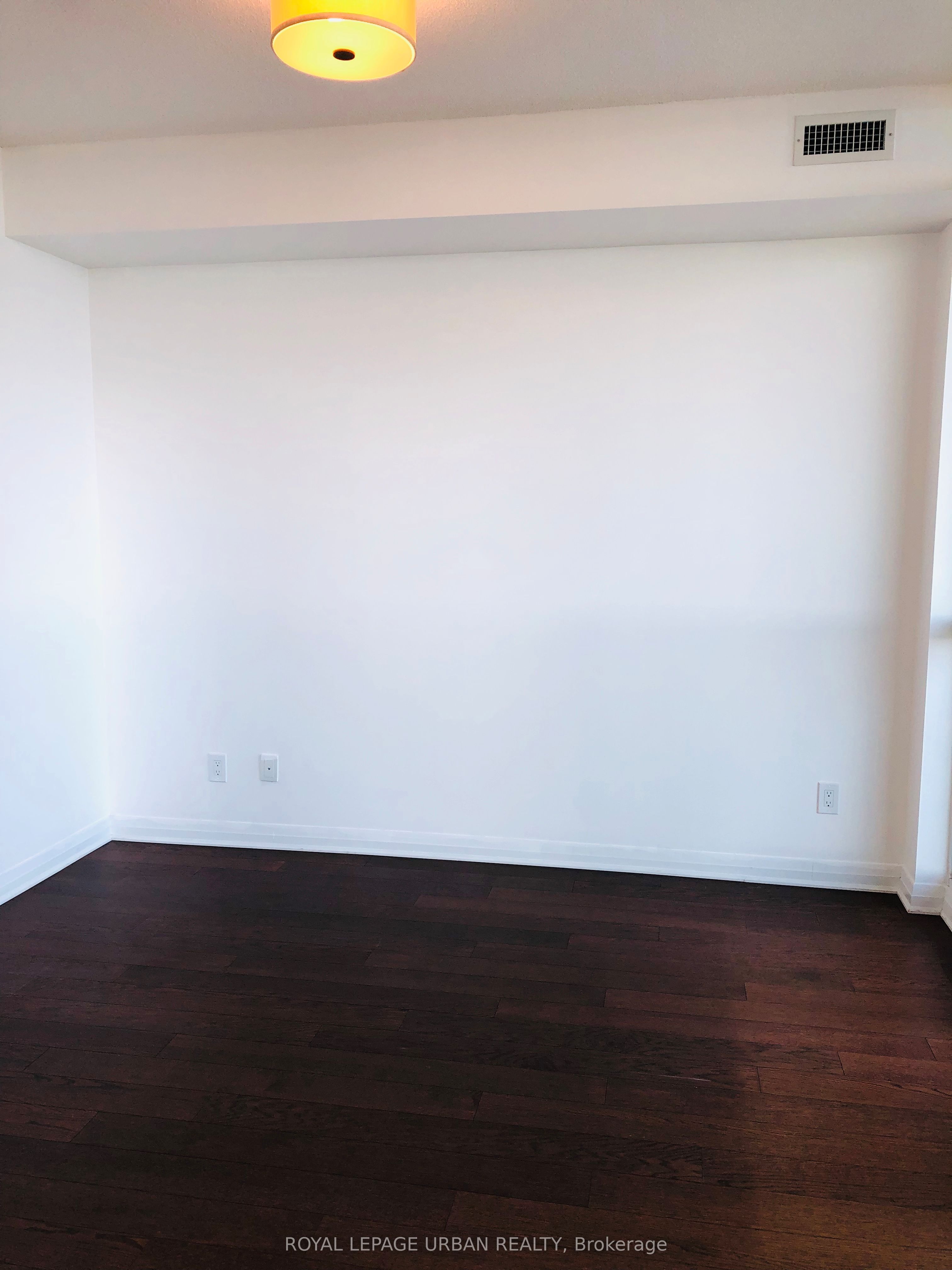 MLS #W12456658 image #14