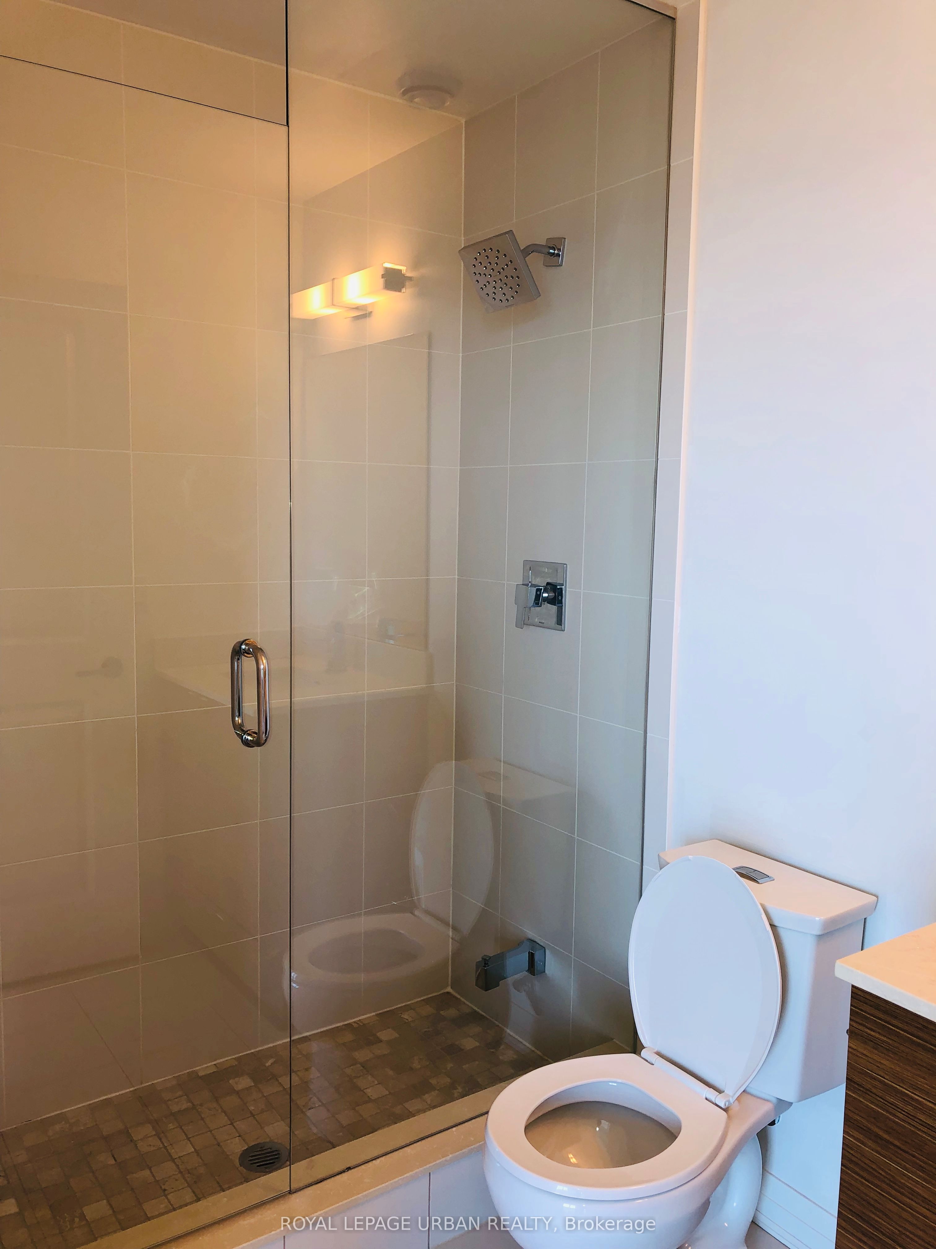 MLS #W12456658 image #15