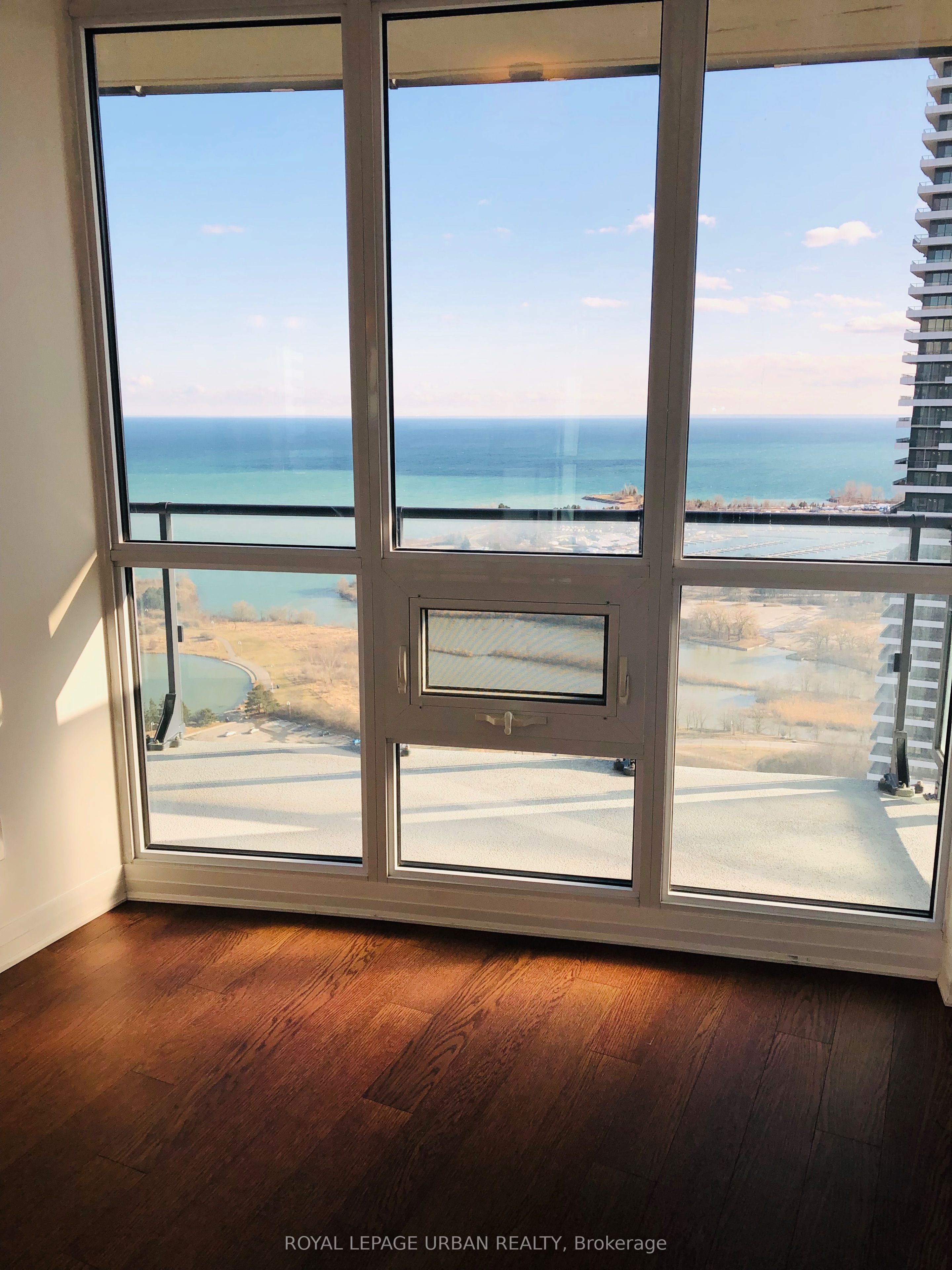 MLS #W12456658 image #16