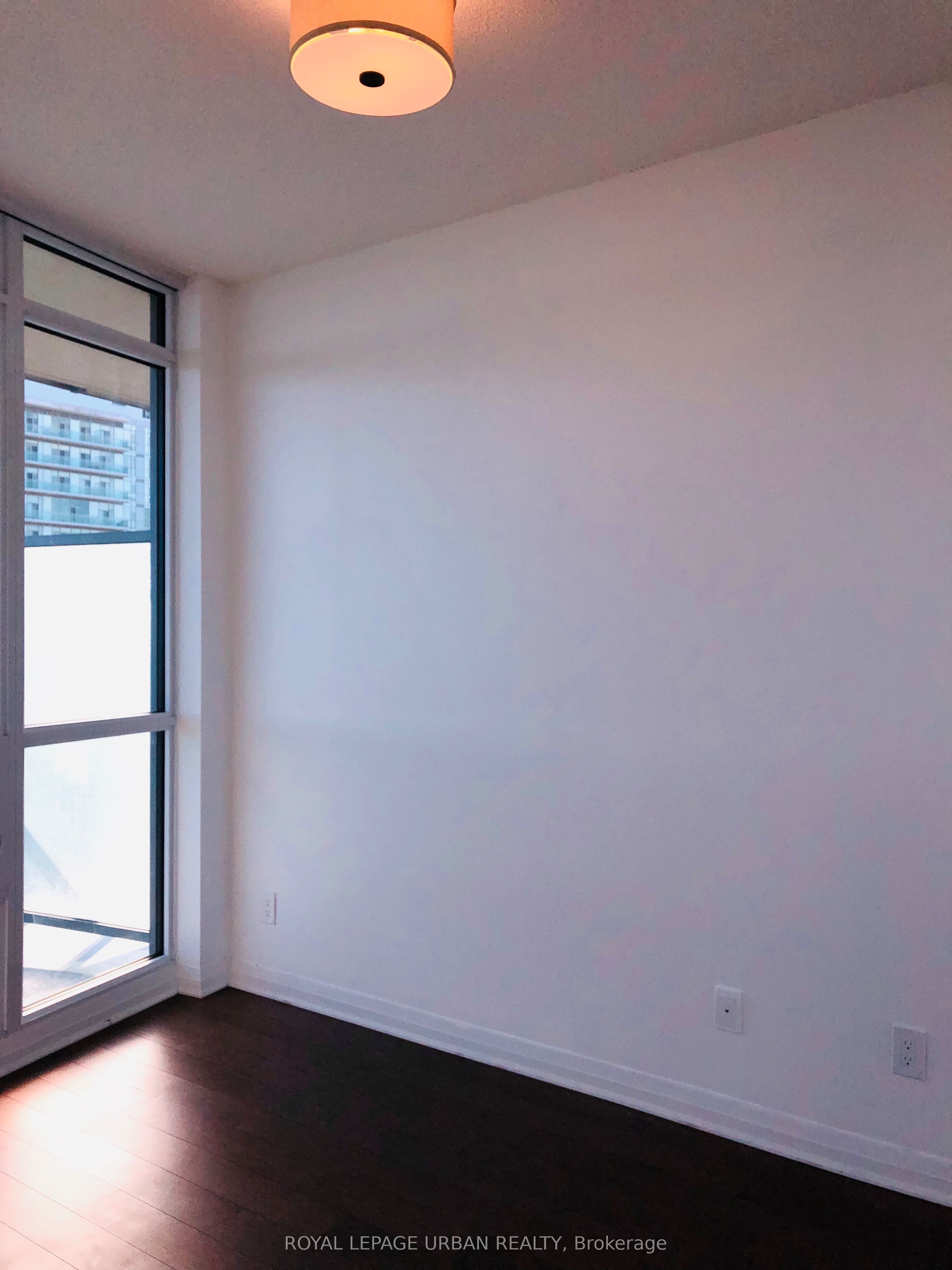 MLS #W12456658 image #18