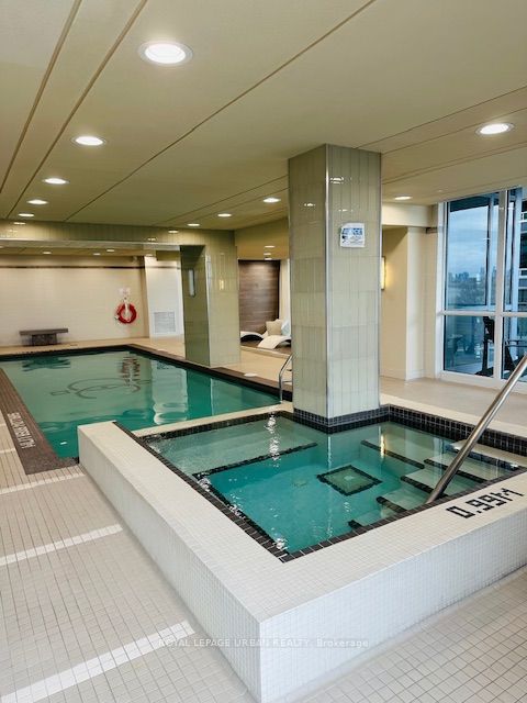 MLS #W12456658 image #21