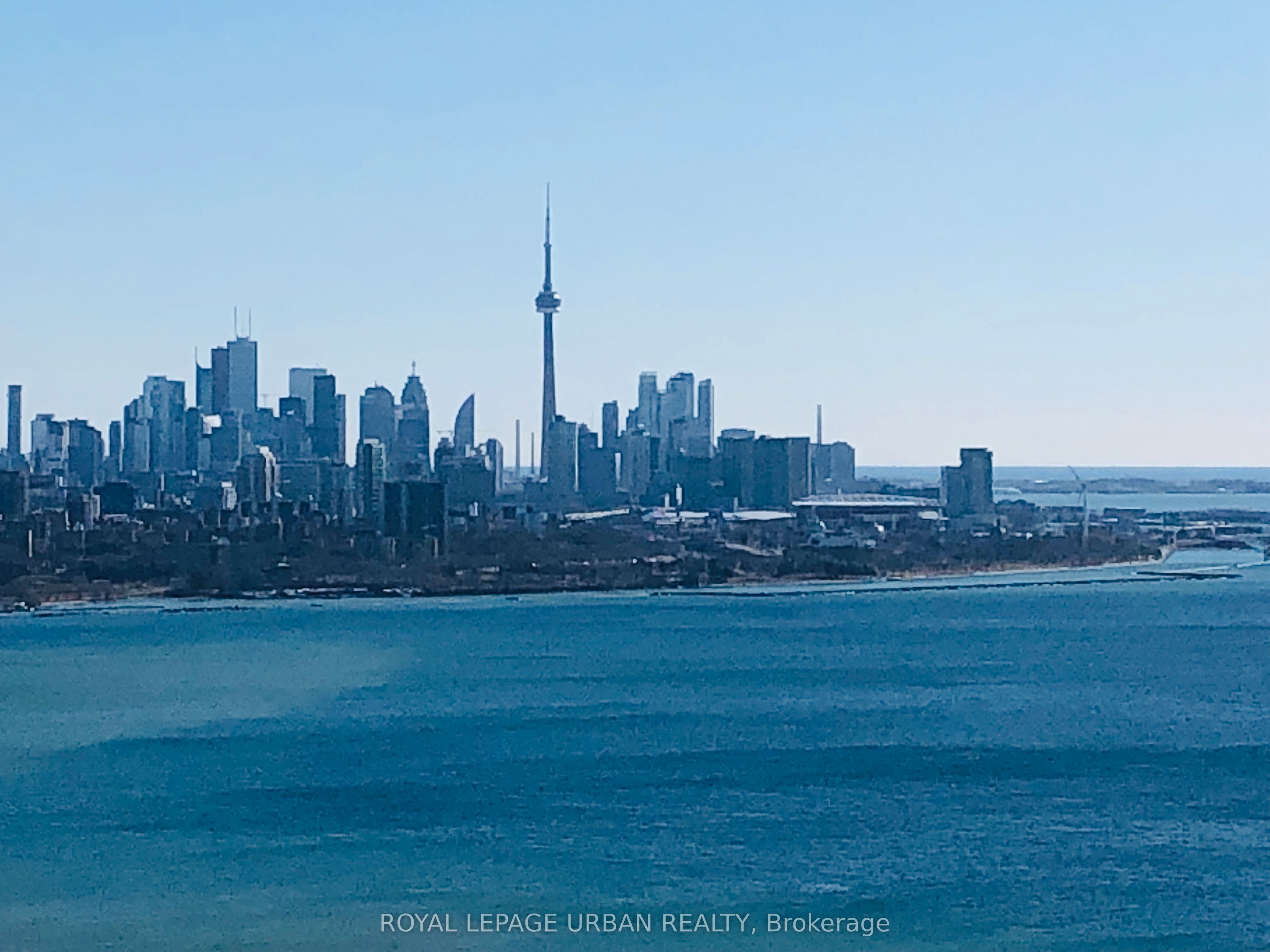 MLS #W12456658 image #4