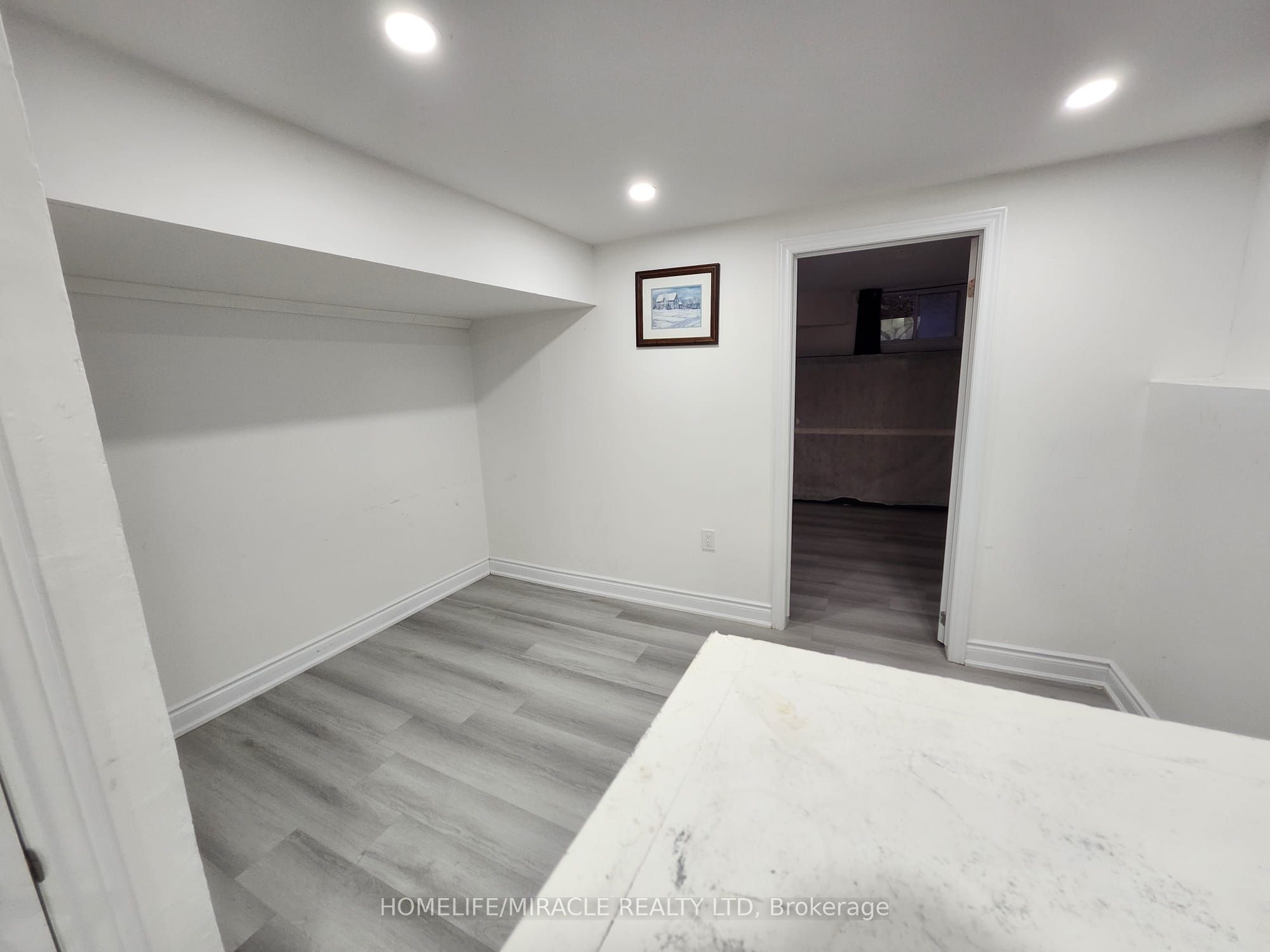 MLS #W12457132 image #3