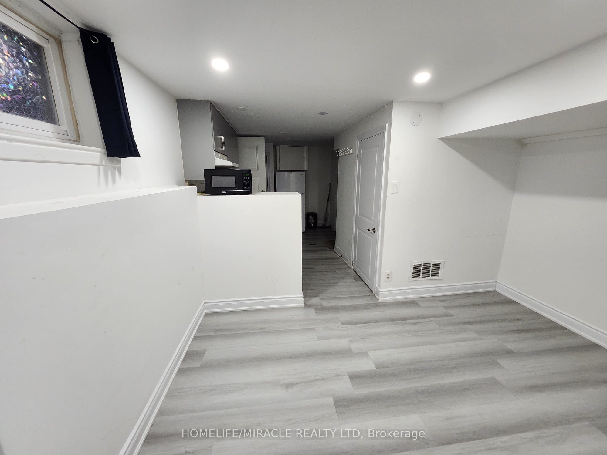 MLS #W12457132 image #4