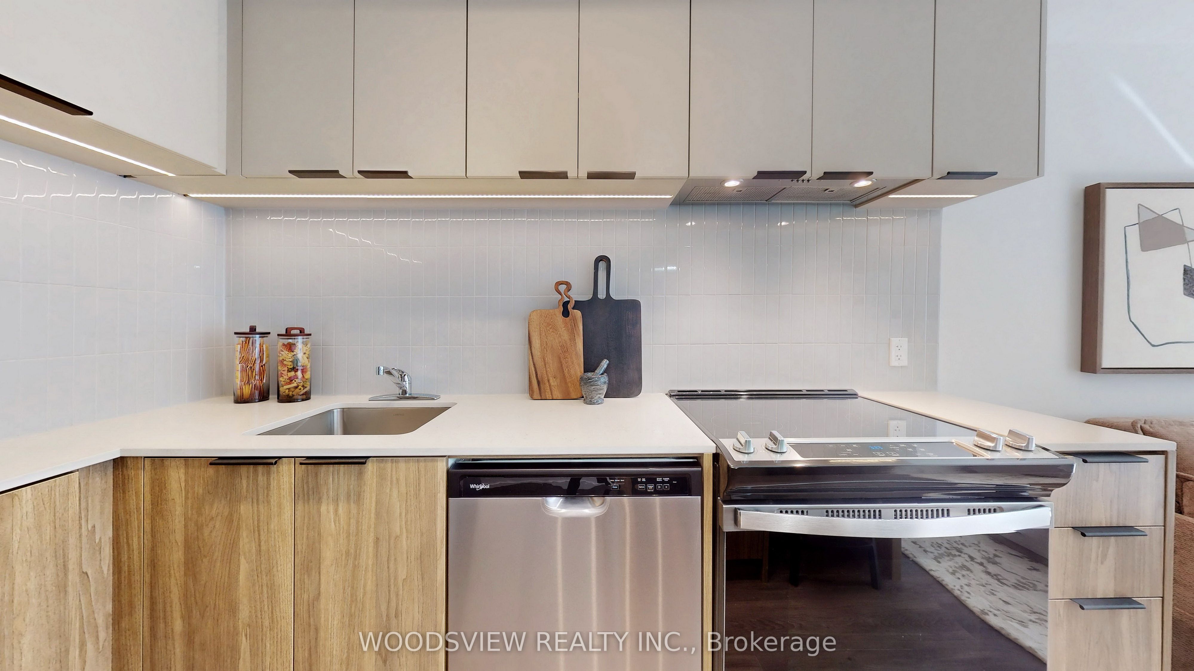 MLS #W12457837 image #1