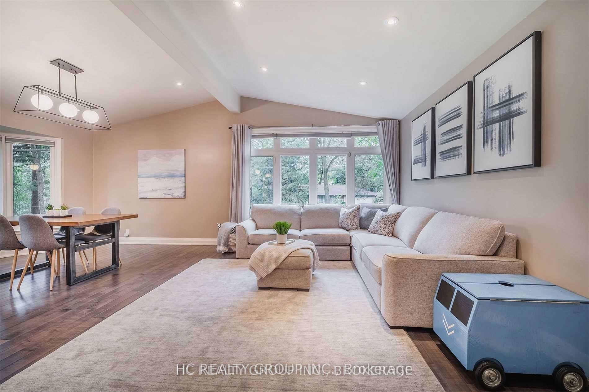 MLS #W12457900 image #15