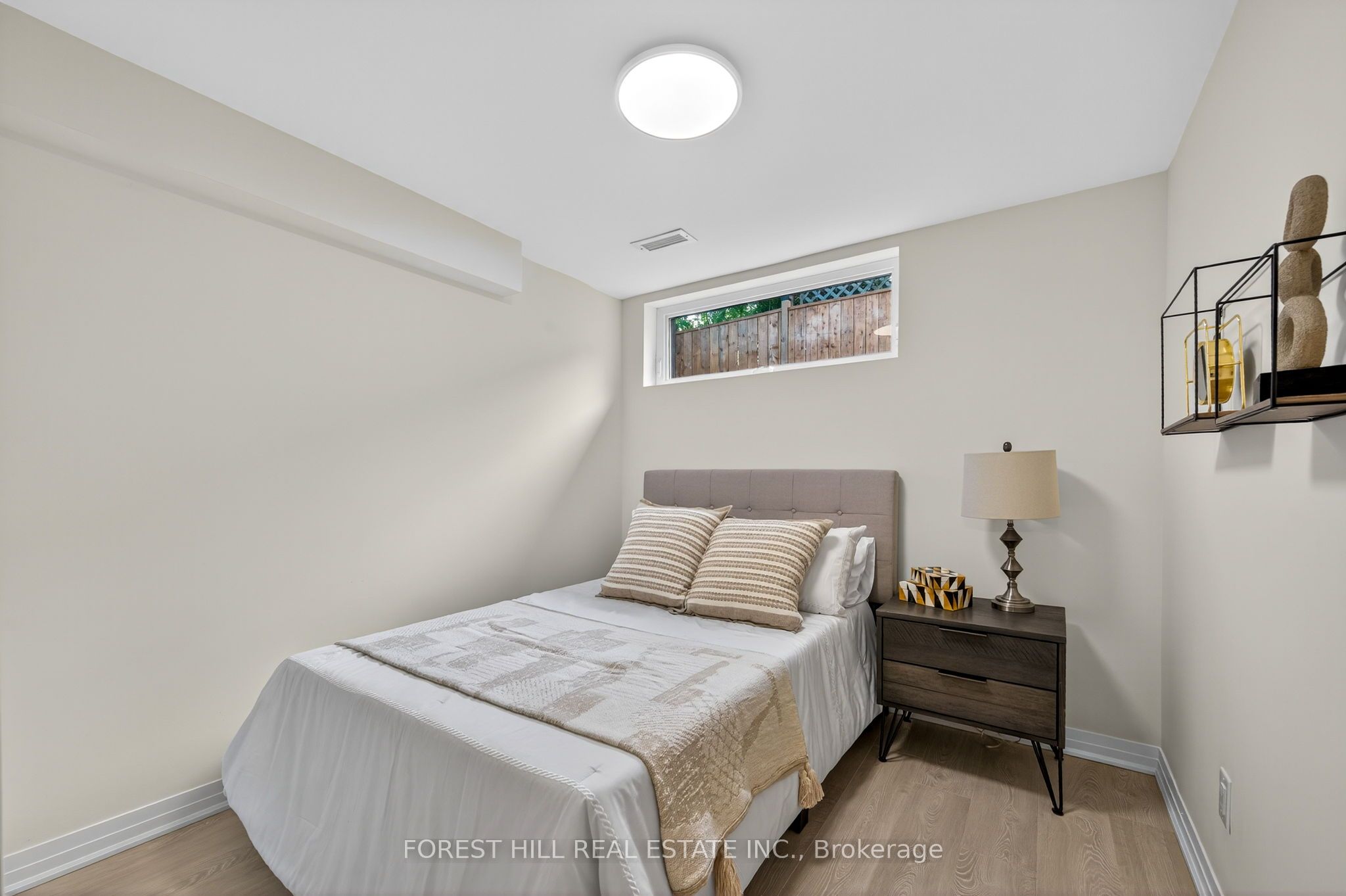 MLS #W12458083 image #20