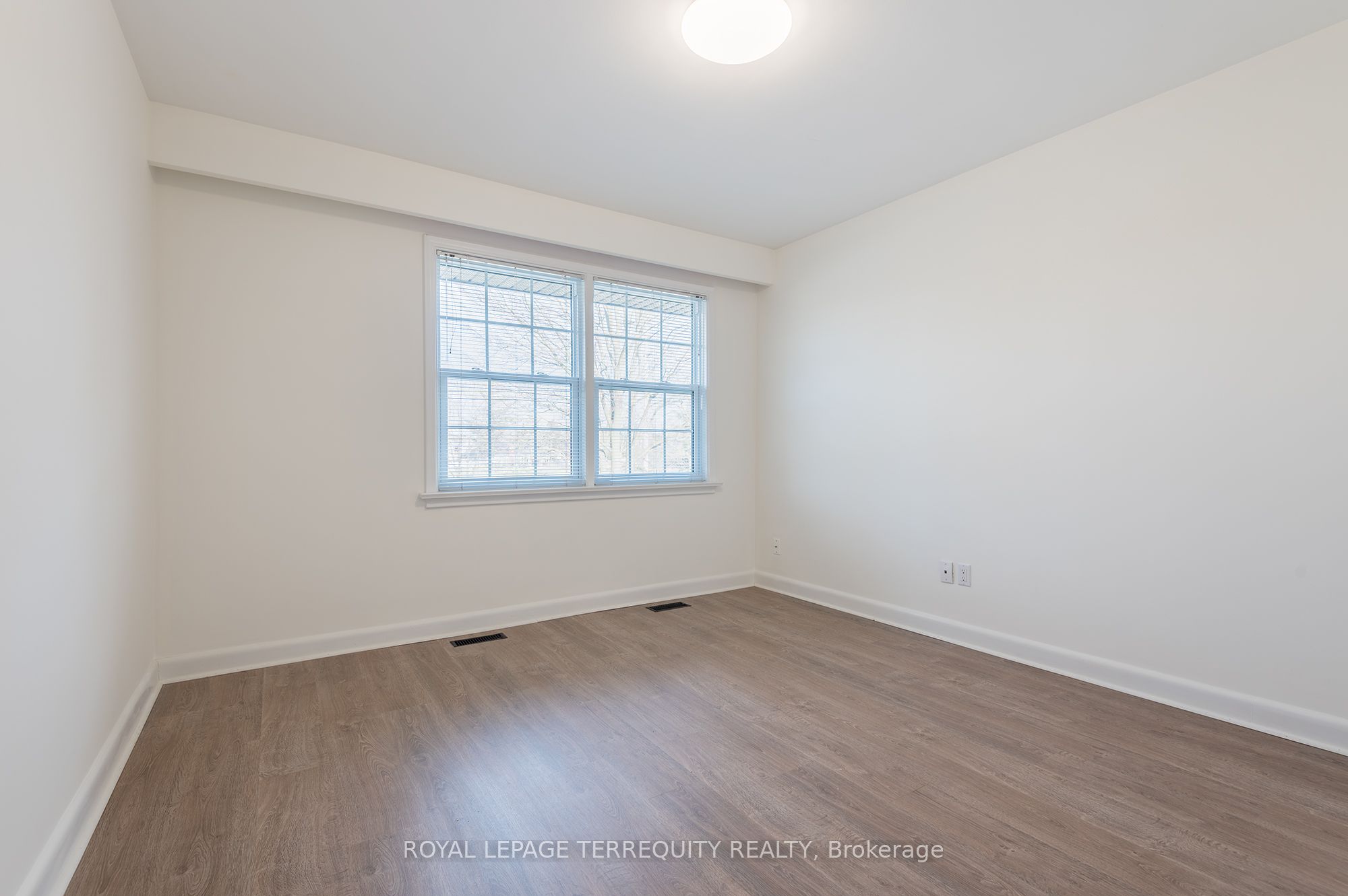 MLS #W12458811 image #15