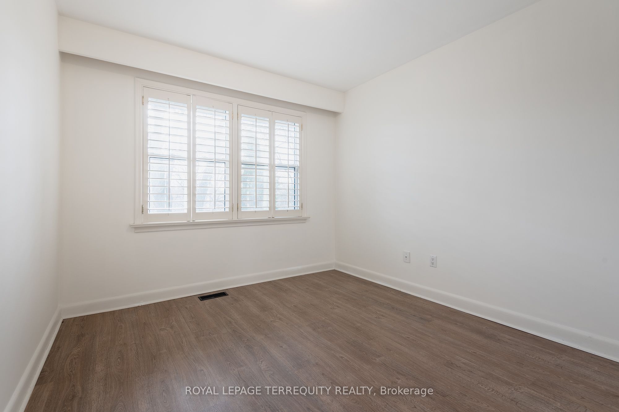 MLS #W12458811 image #20