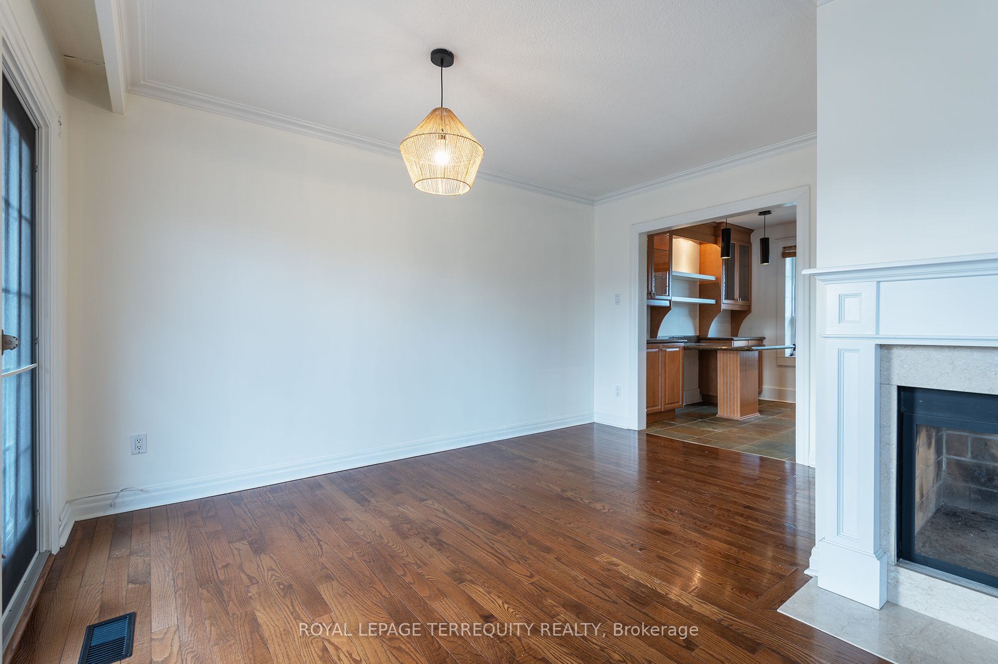 MLS #W12458811 image #8