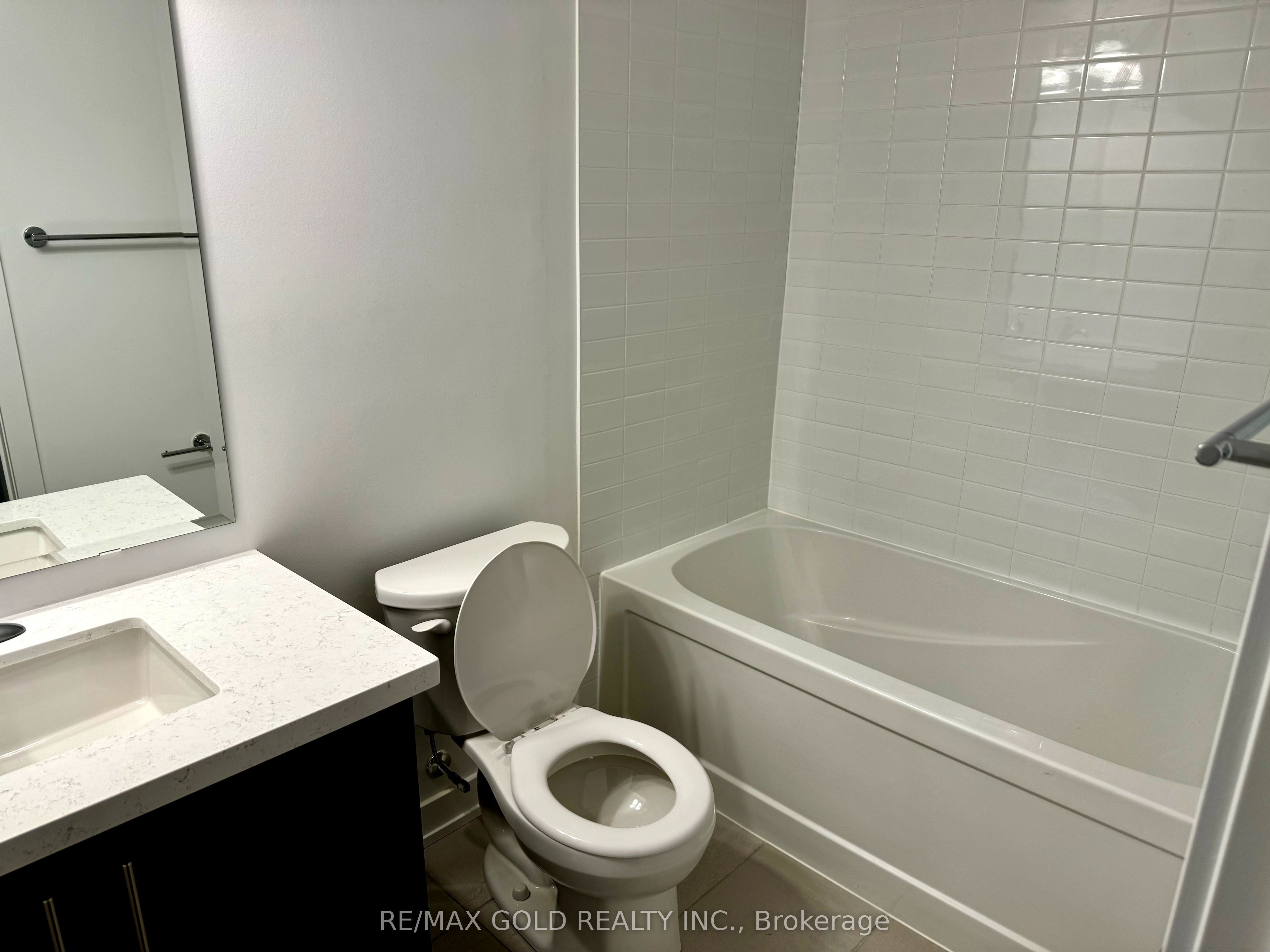 MLS #W12458886 image #11