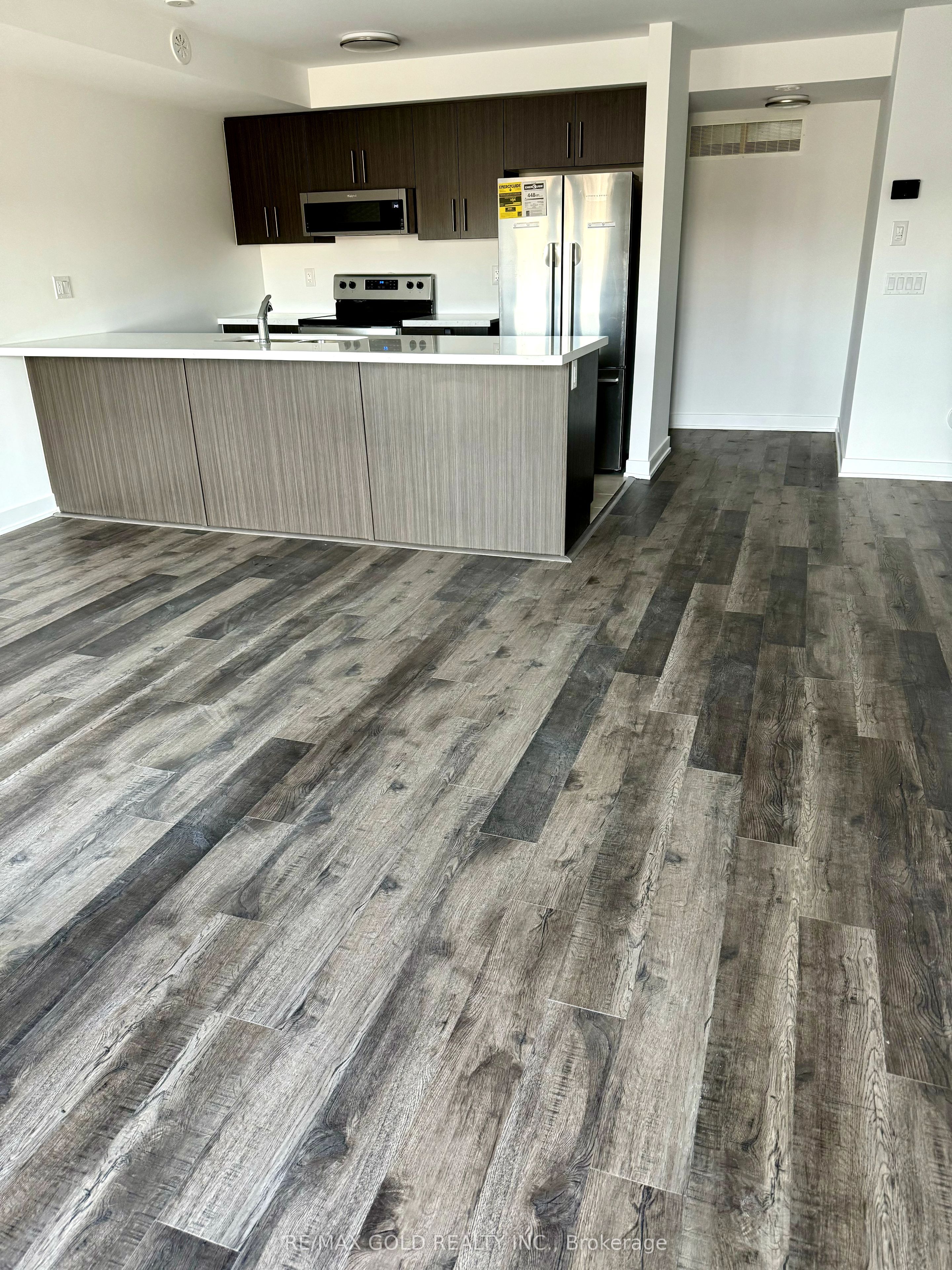 MLS #W12458886 image #14