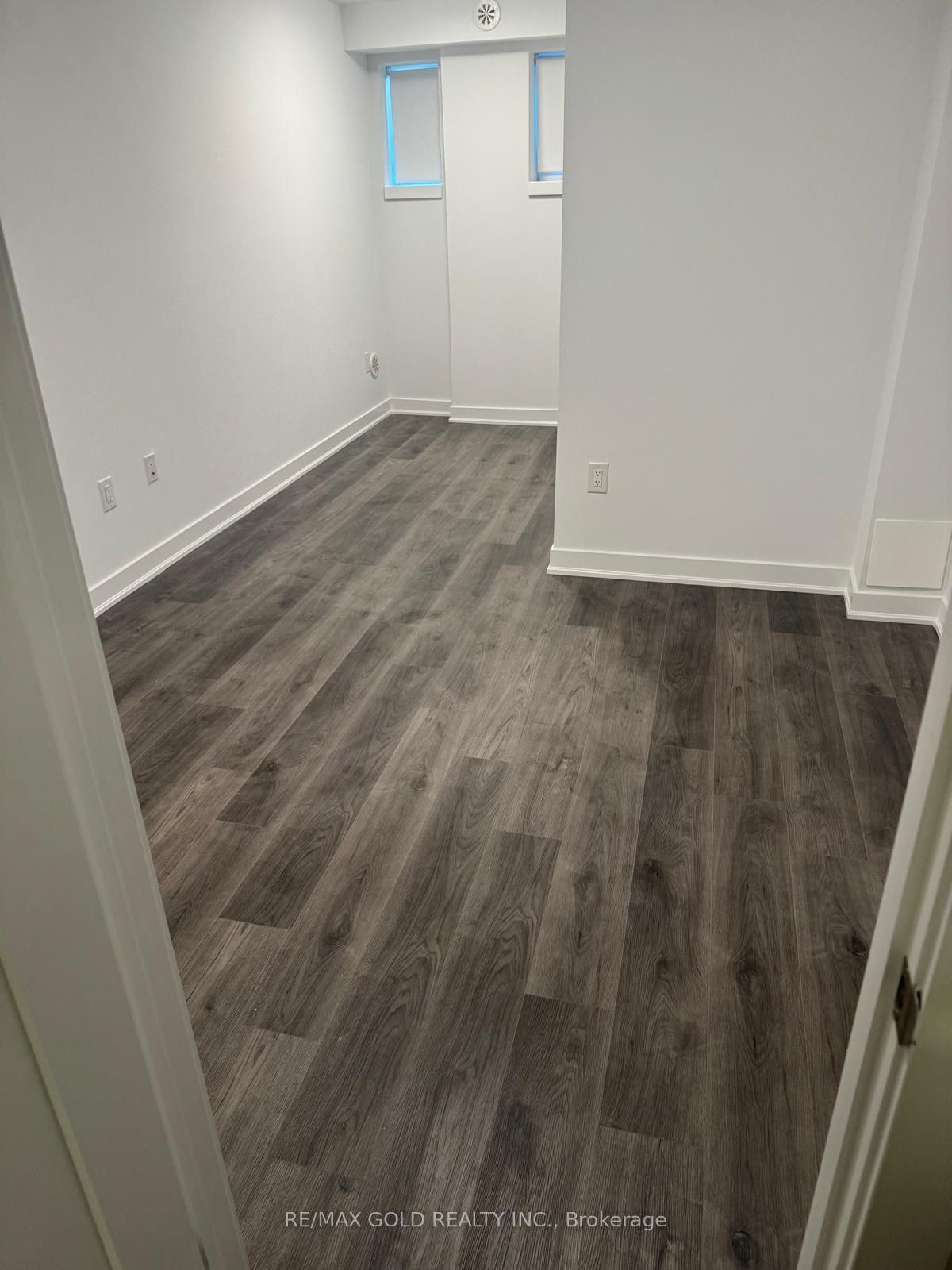 MLS #W12458886 image #7