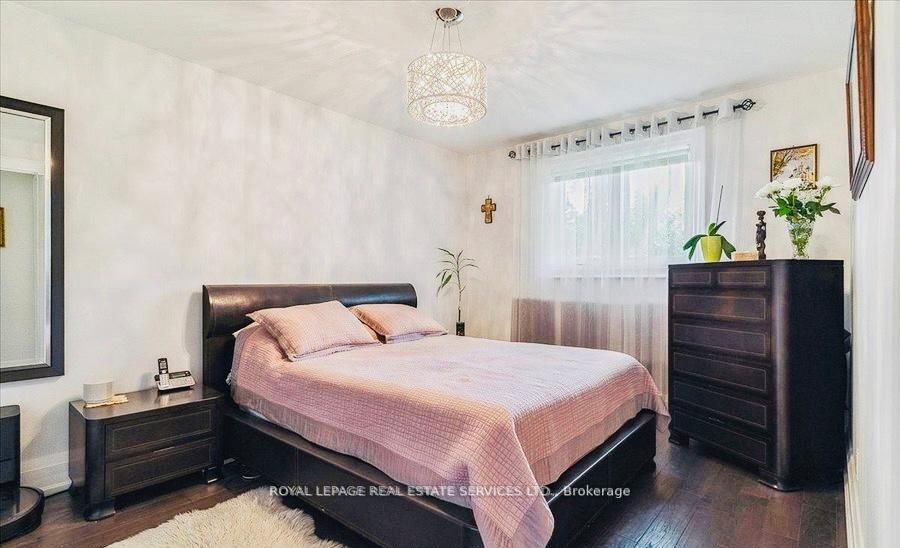 MLS #W12458981 image #16