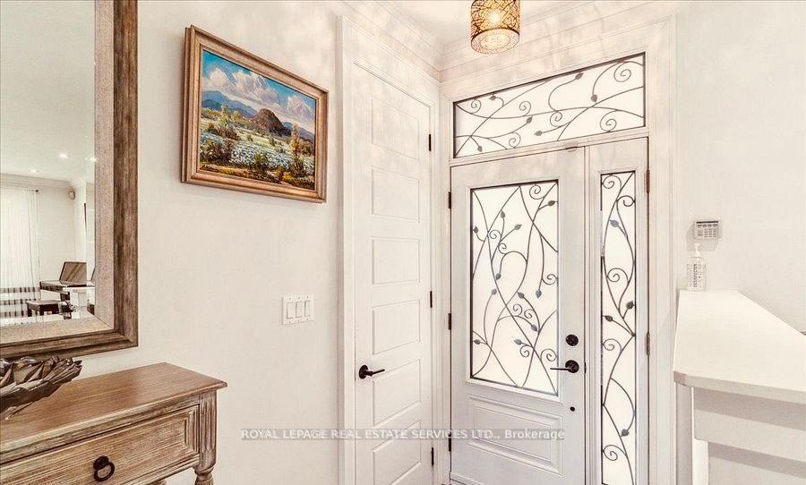 MLS #W12458981 image #4