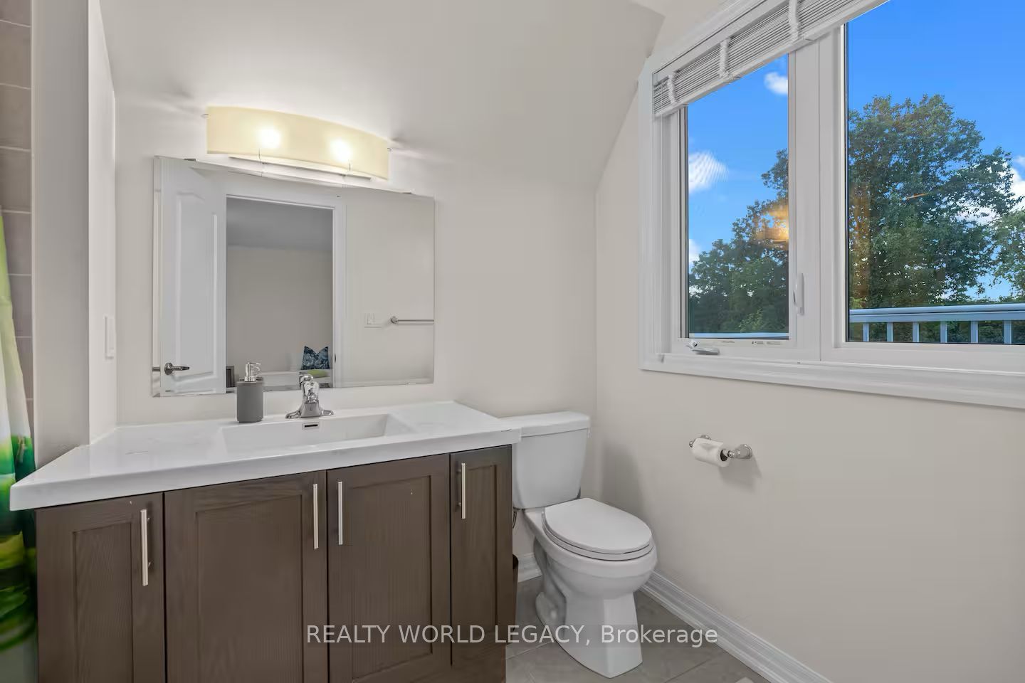 MLS #W12460028 image #12