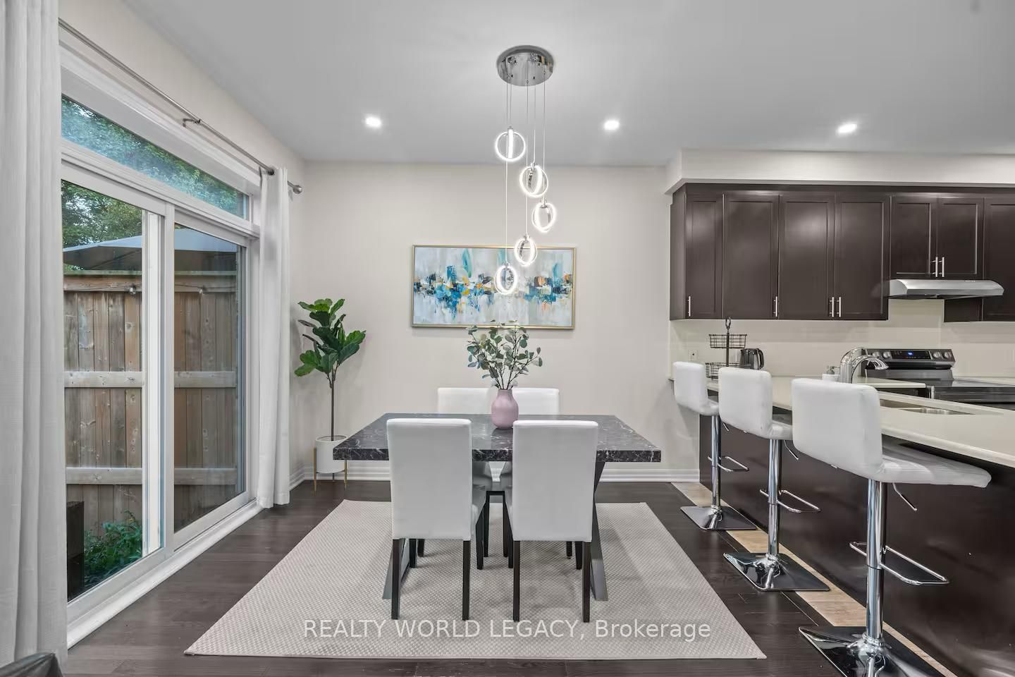 MLS #W12460028 image #5