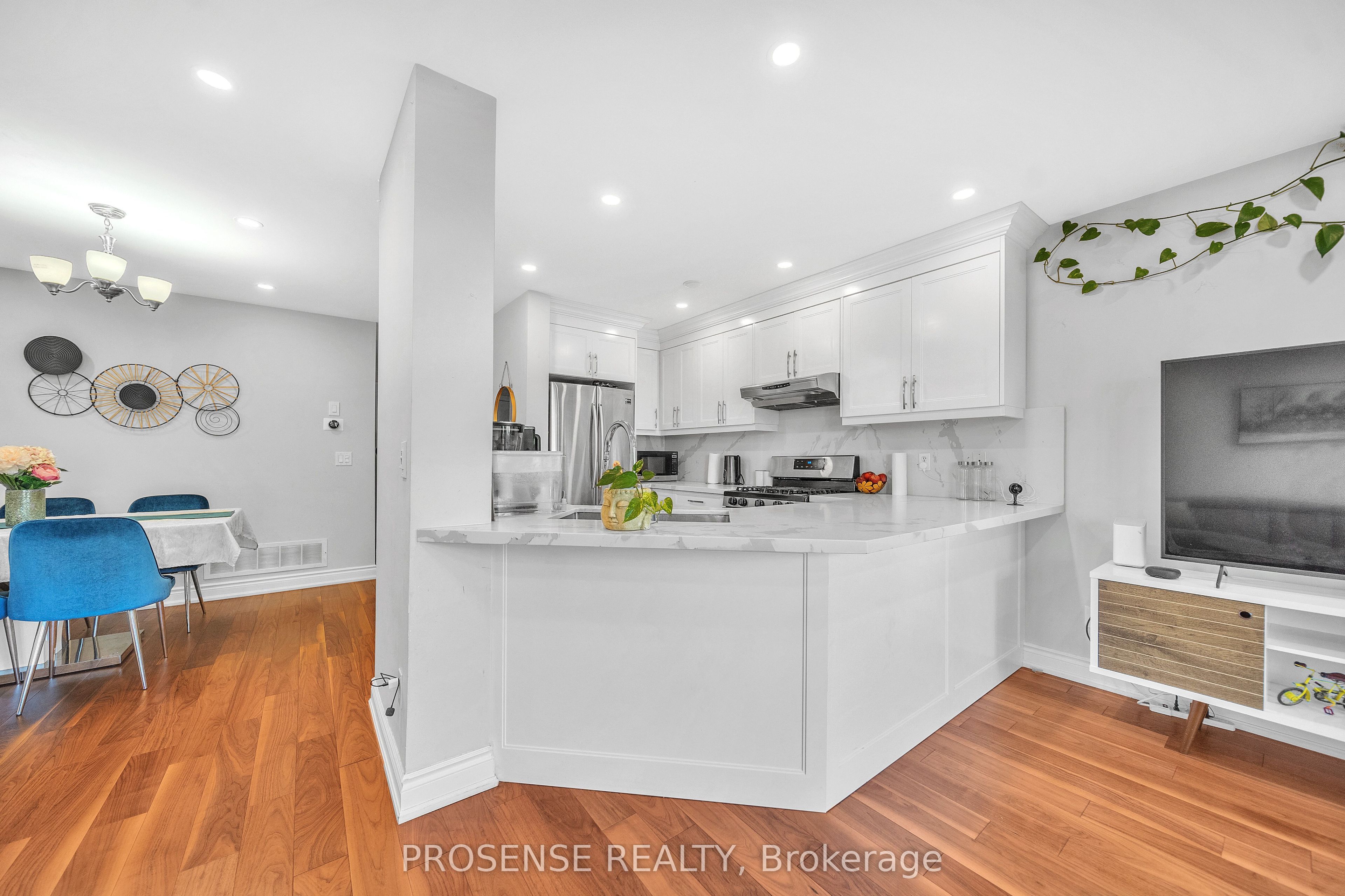 MLS #W12460249 image #15