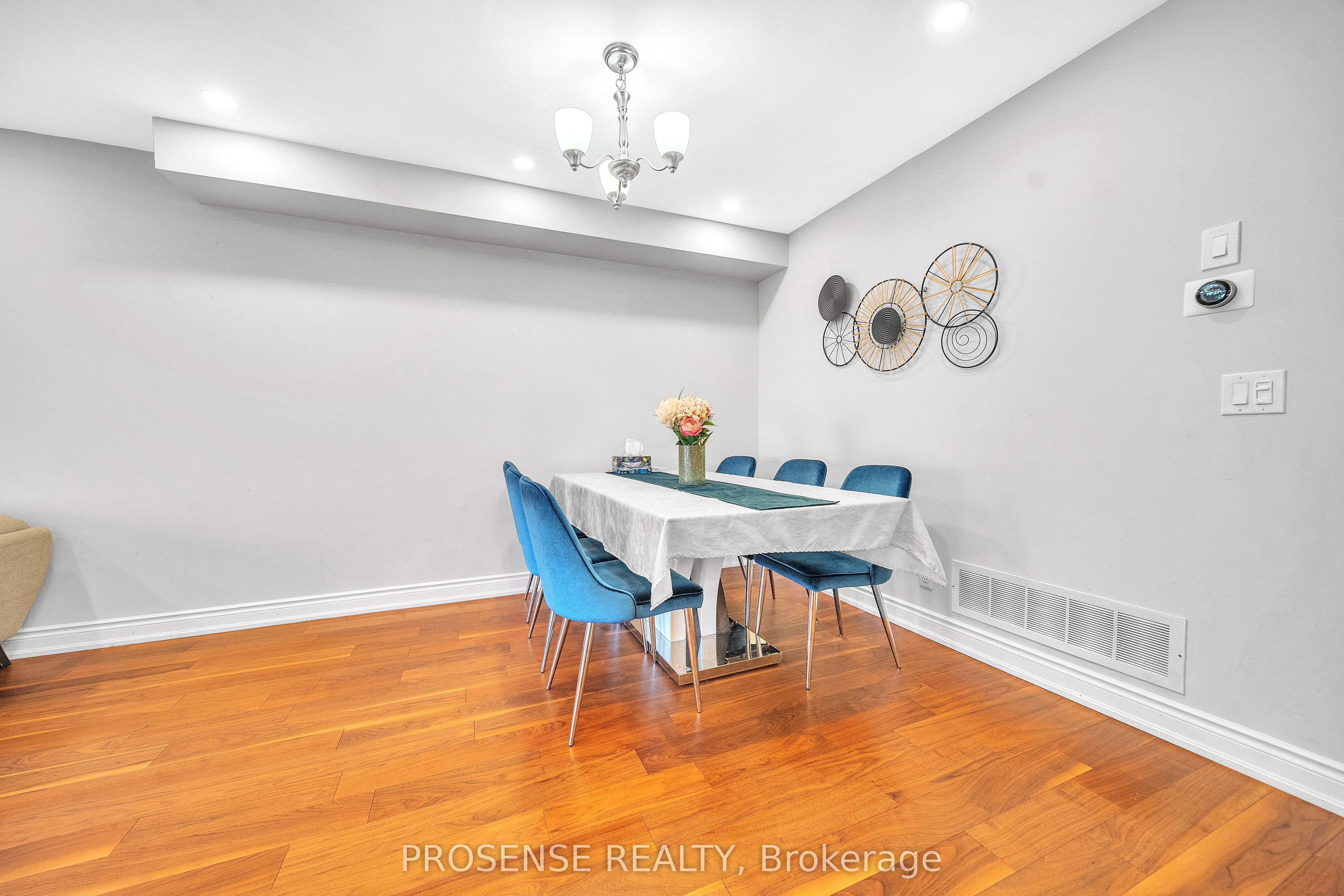 MLS #W12460249 image #8