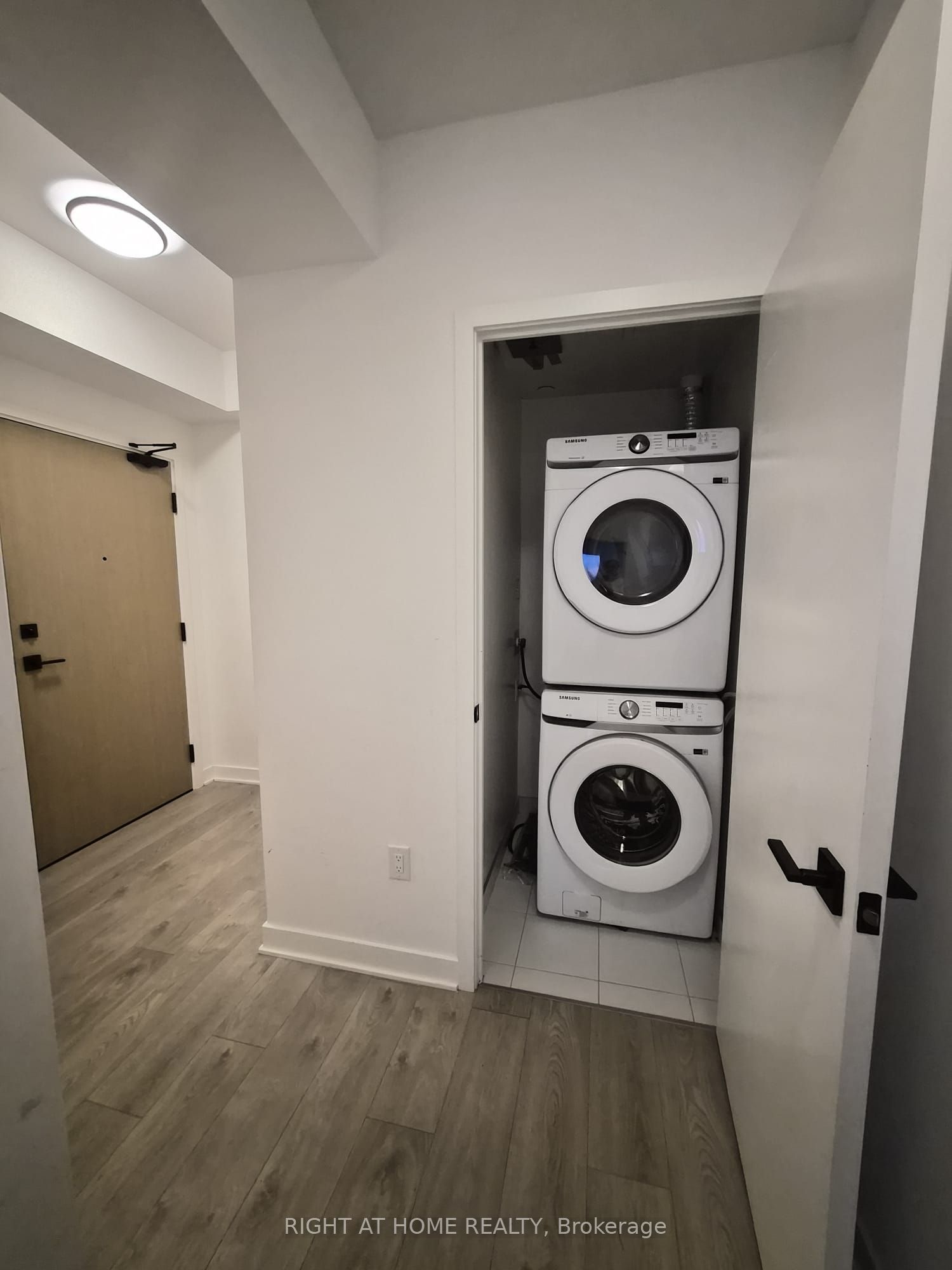 MLS #W12460403 image #4