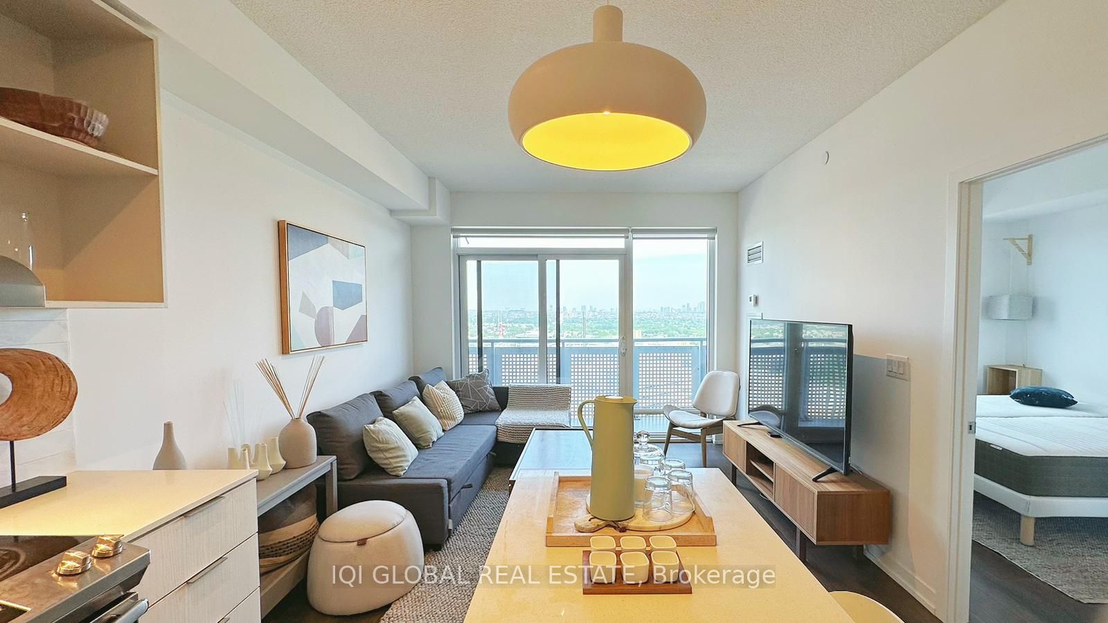 MLS #W12460936 image #1